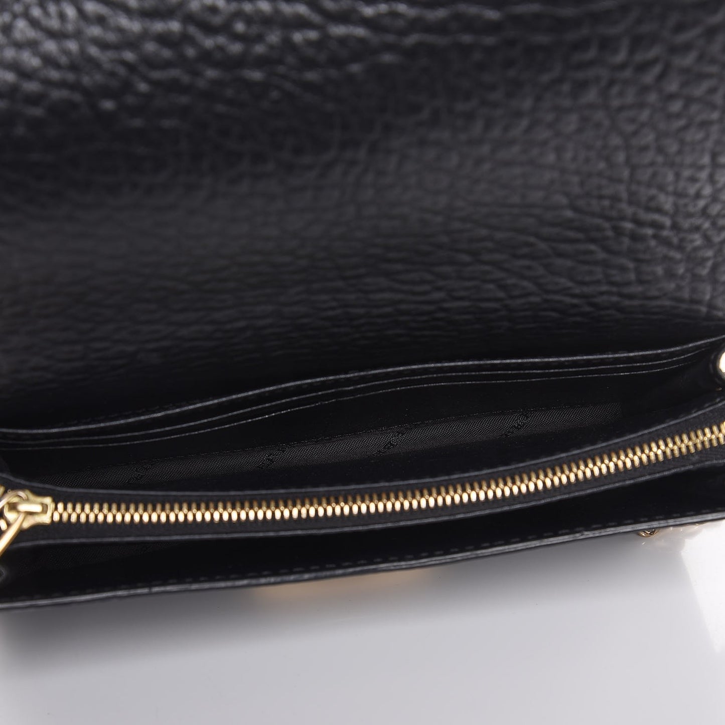 Signature Grain Small Madison Chain Clutch Black