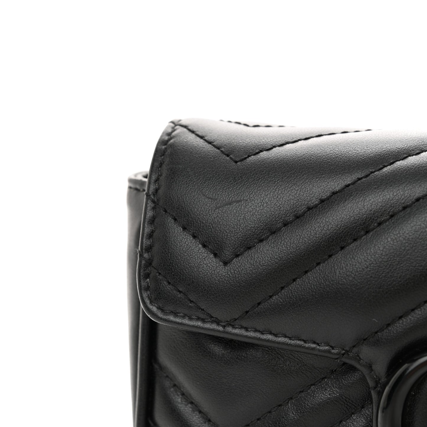 Calfskin Matelasse Monochrome GG Marmont Chain Belt Bag Black