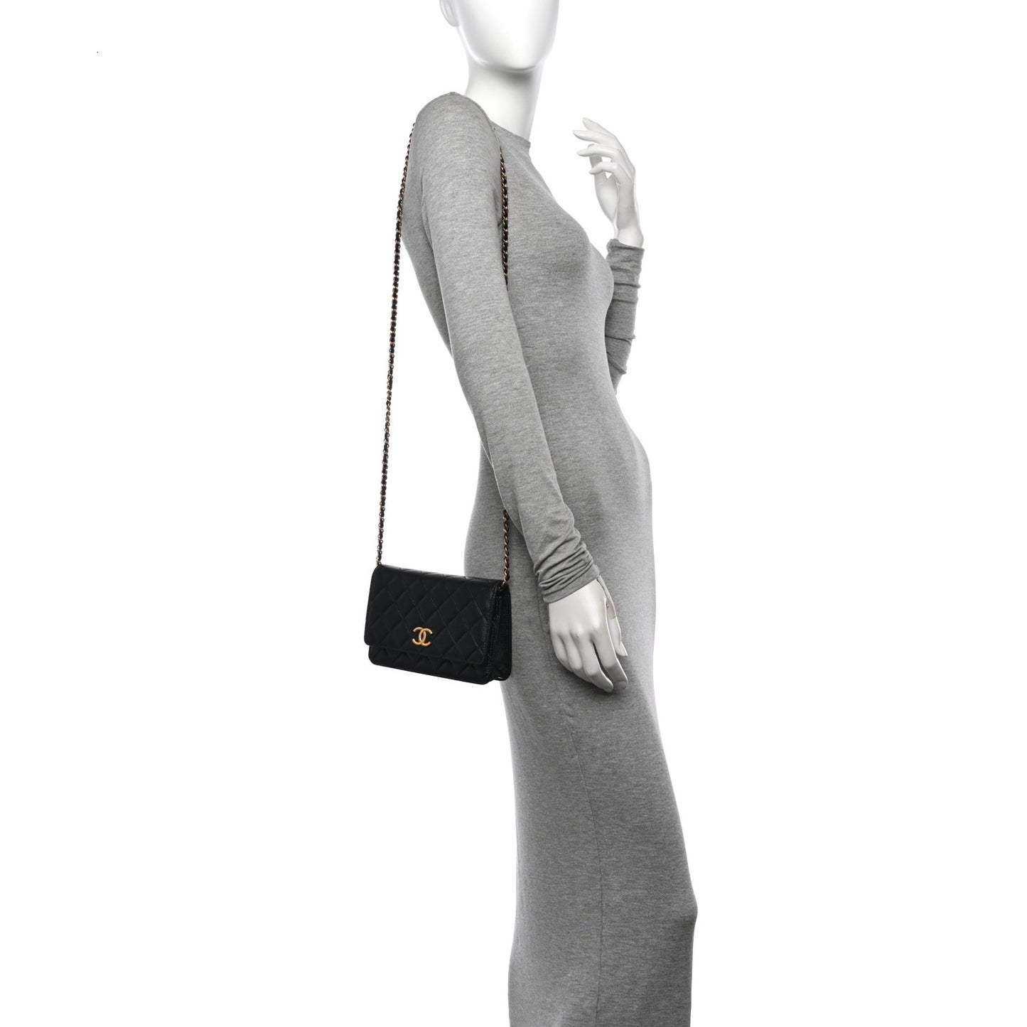 Caviar Quilted Textured CC Wallet On Chain WOC Black