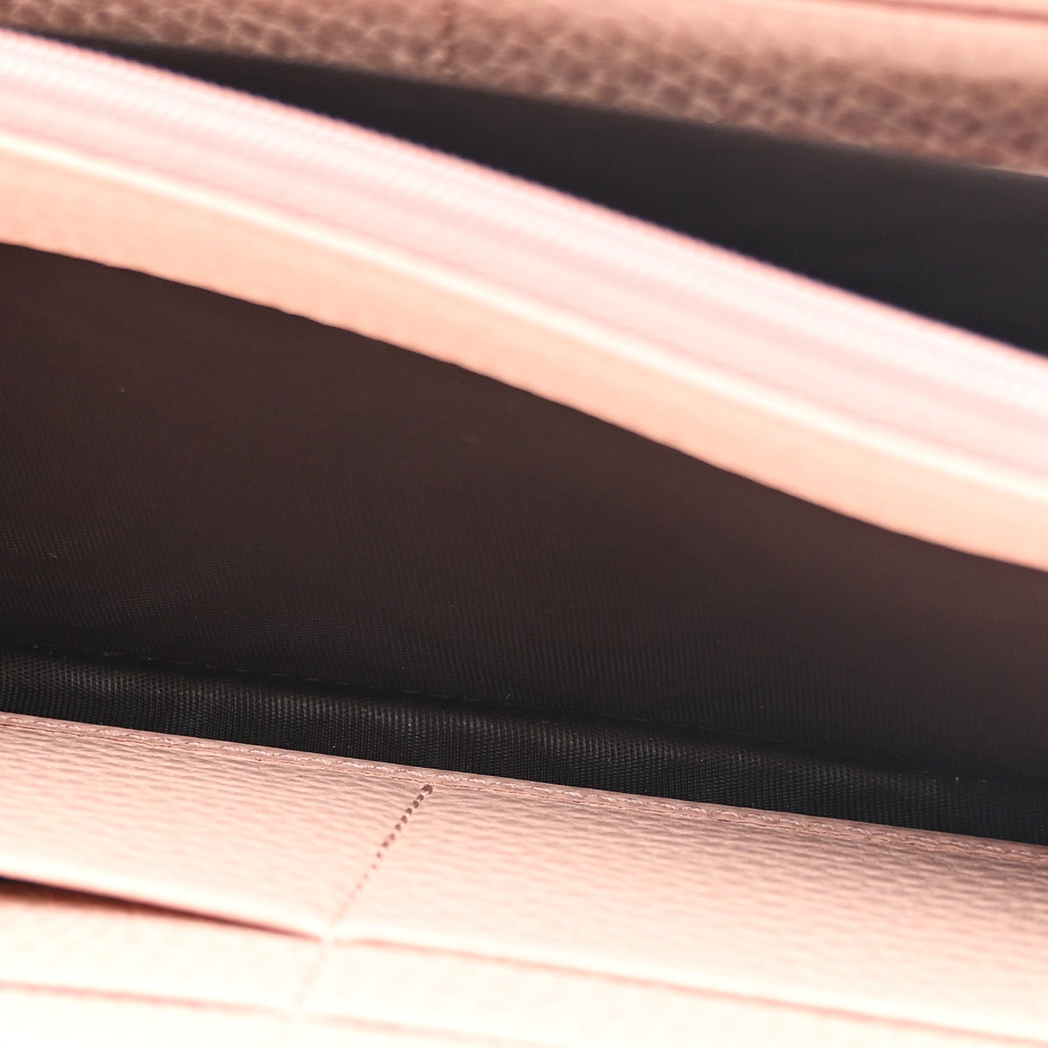 Gucci Dollar Calfskin GG Supreme Monogram GG Marmont Zip Around Wallet Light Pink Beige White 7 of 9