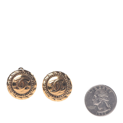 Chanel Round CC Clip On Earrings Gold 2 of 5