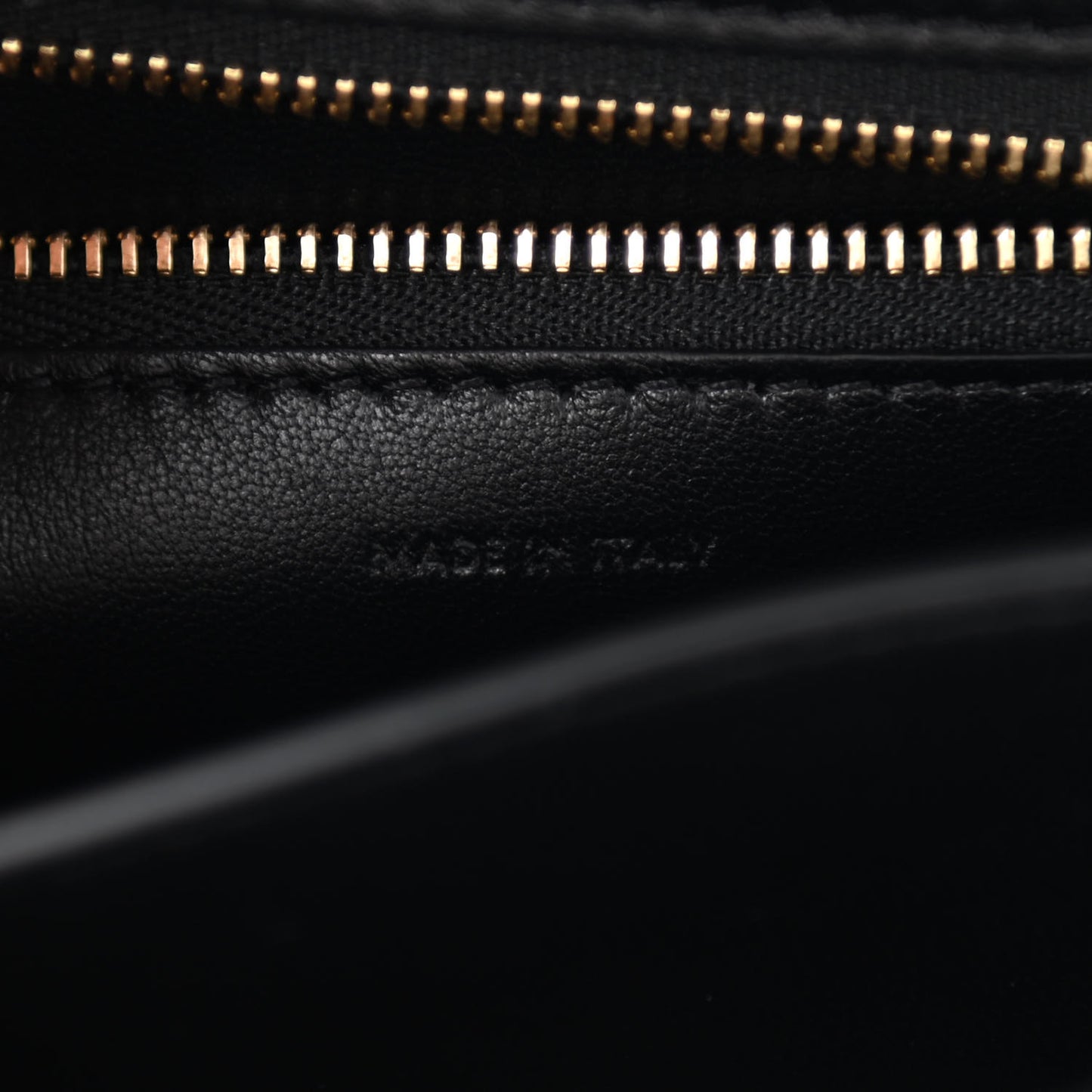 Box Calfskin Small Classic Box Flap Bag Black