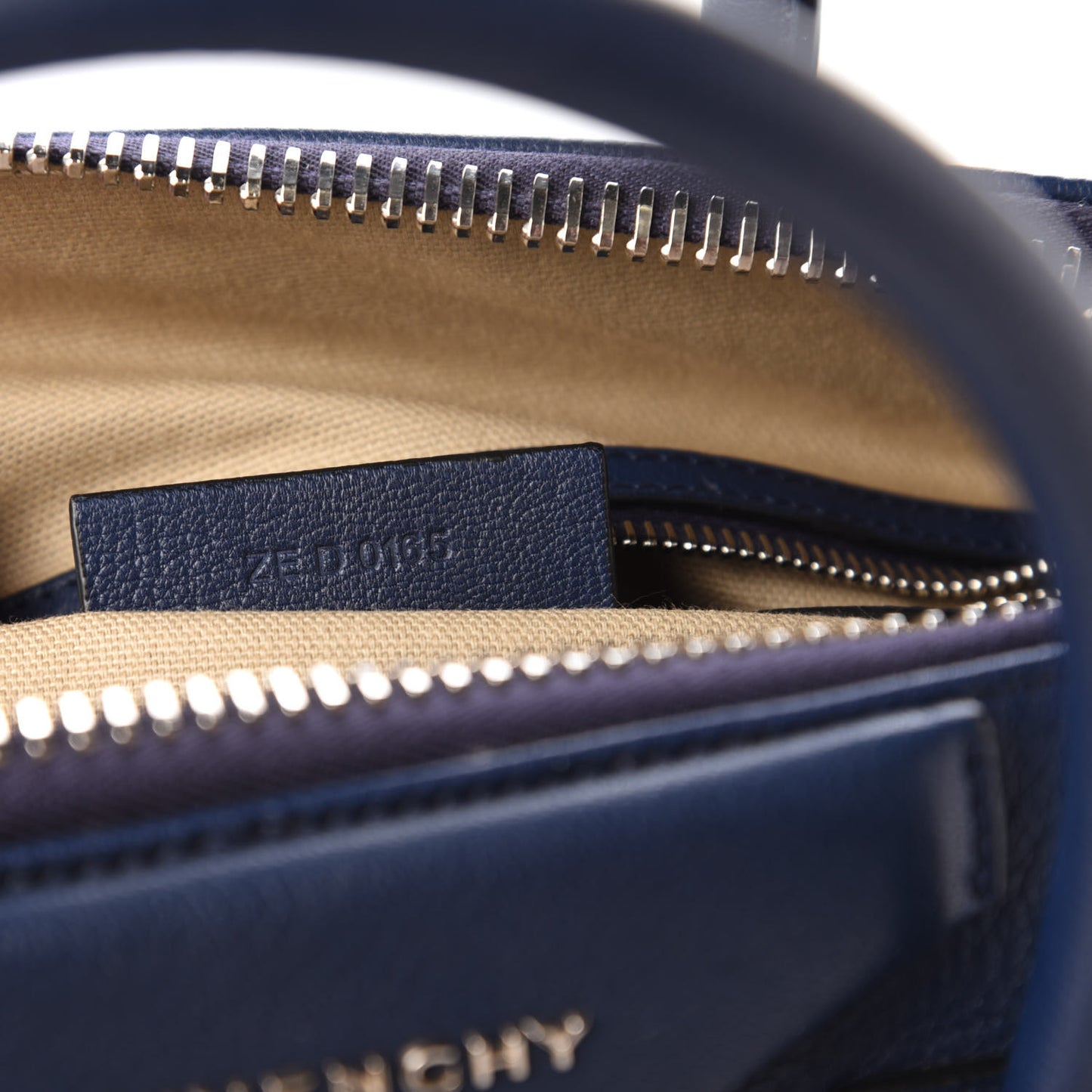 Sugar Goatskin Small Antigona Navy