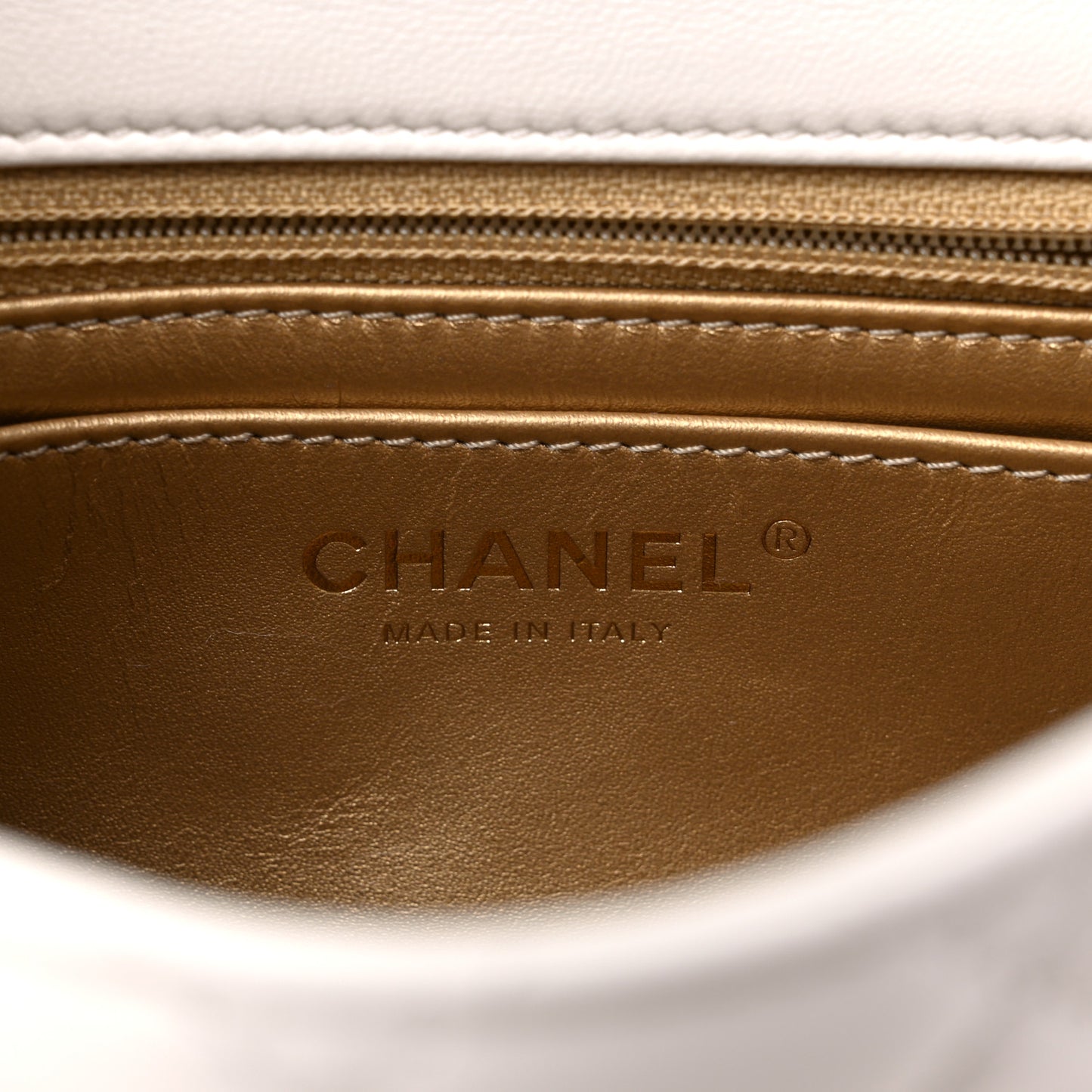 Lambskin Quilted Mini Pearl Crush Flap White