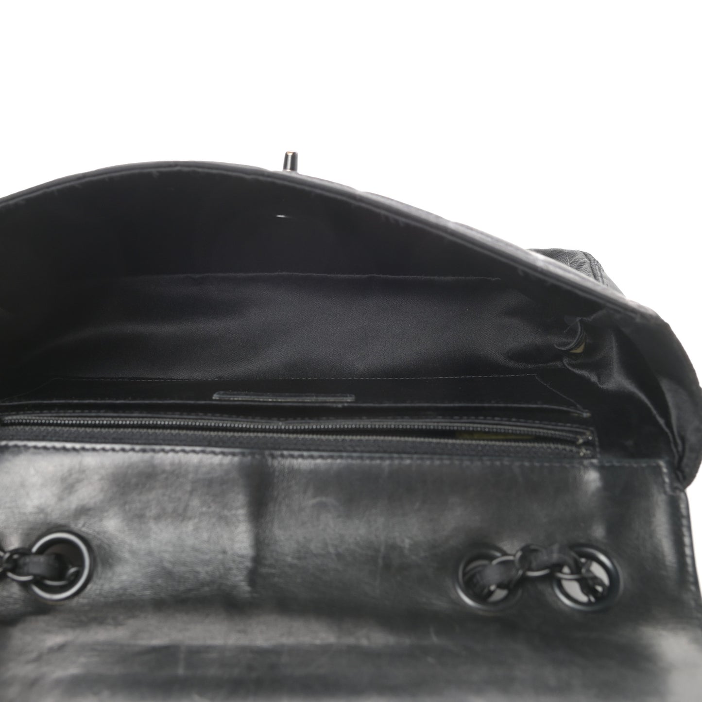 Nylon Medium Travel Flap Black