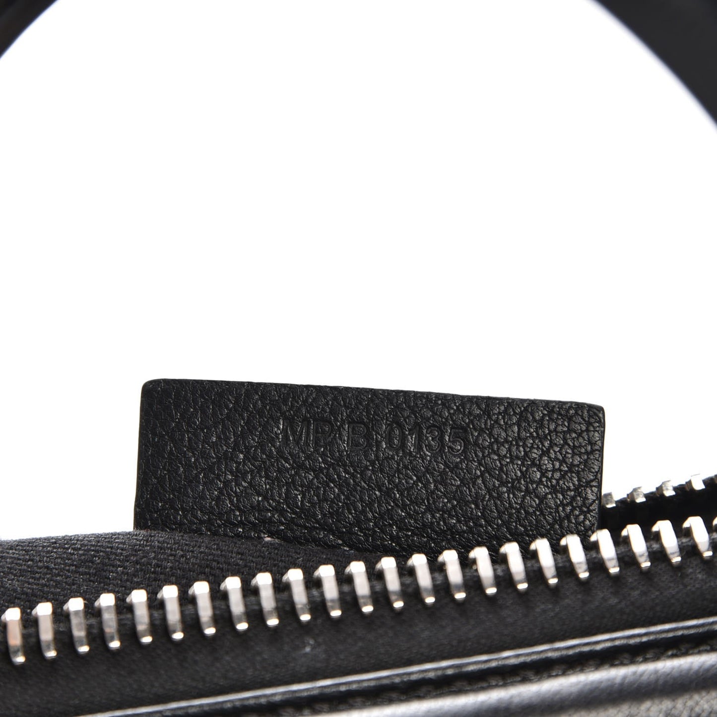 Sugar Goatskin Medium Antigona Black