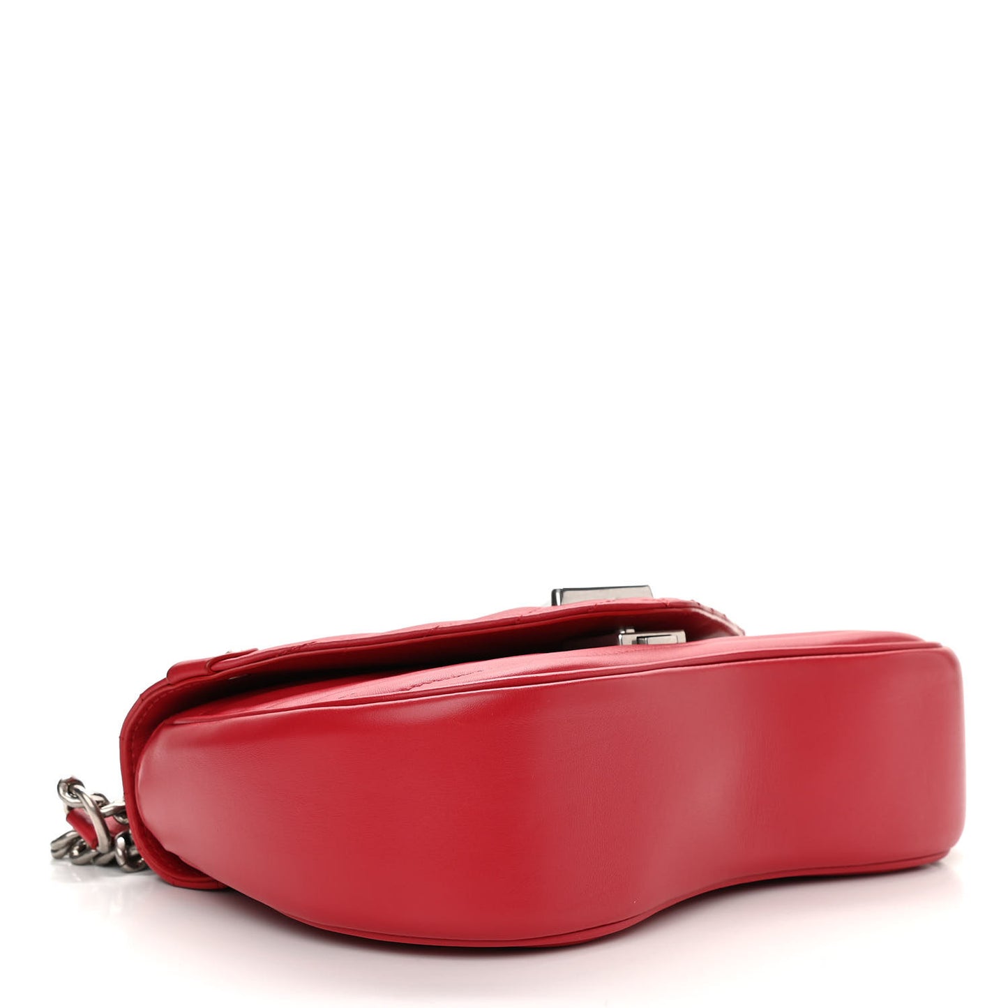 Calfskin New Wave Chain MM Ecarlate