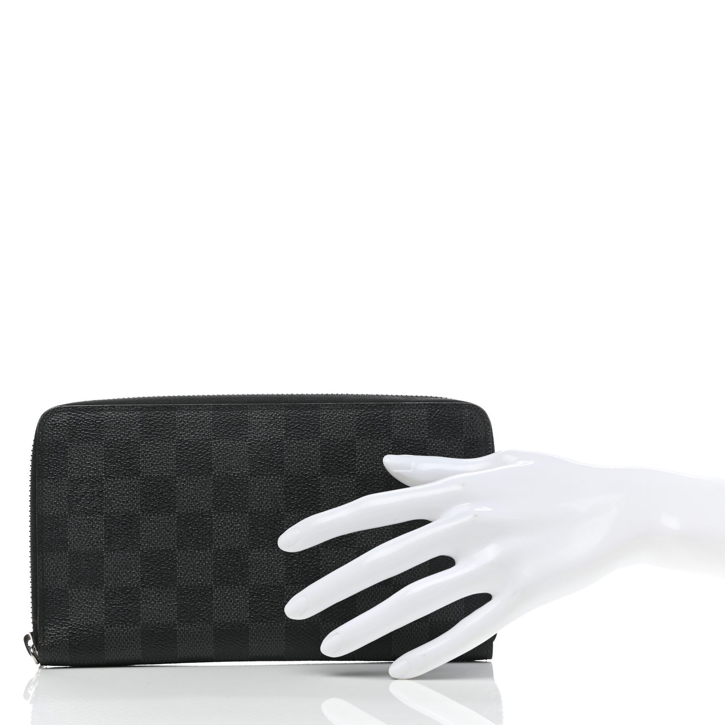 Damier Graphite Zippy Organizer Wallet