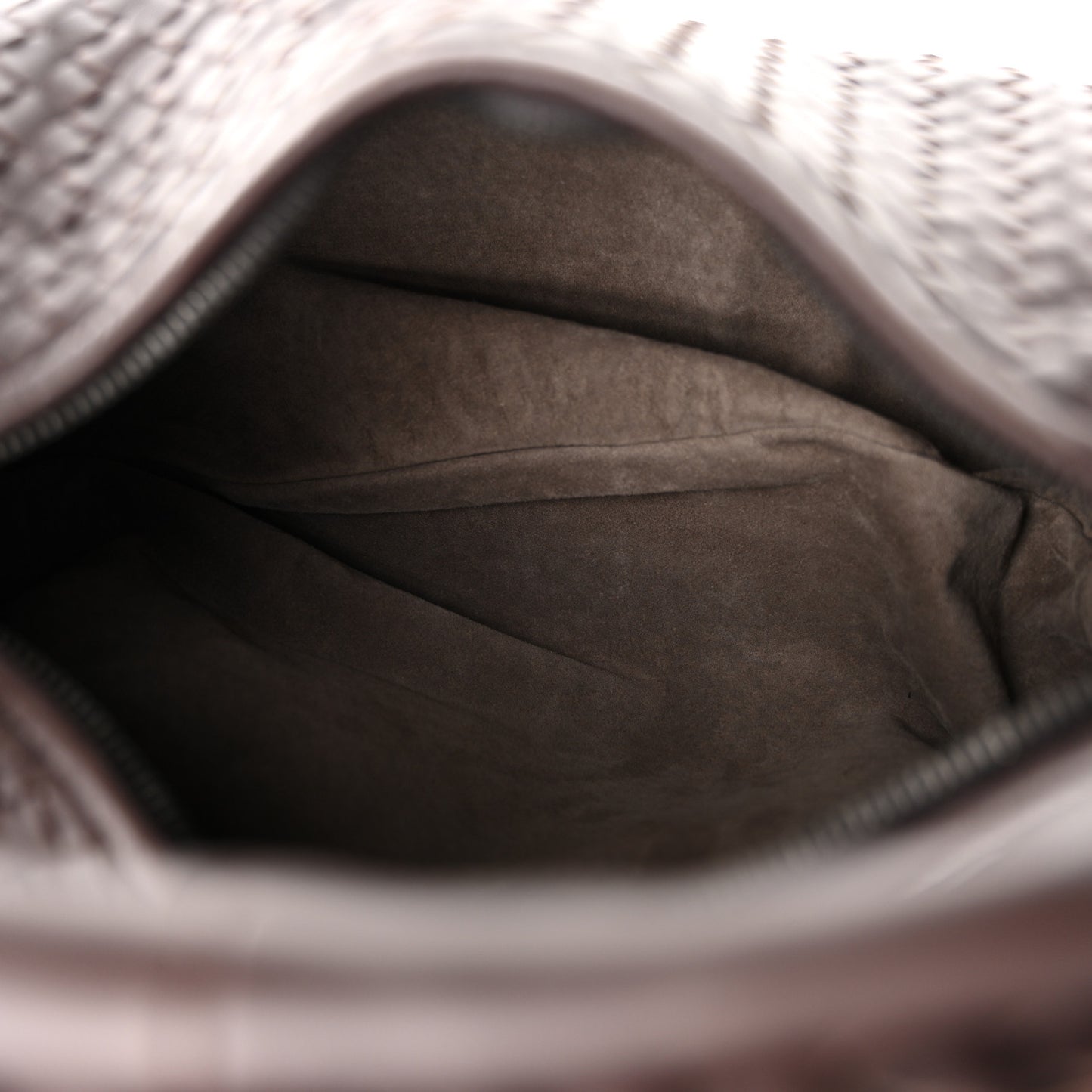 Nappa Intrecciato Medium Belly Veneta Hobo Ebano