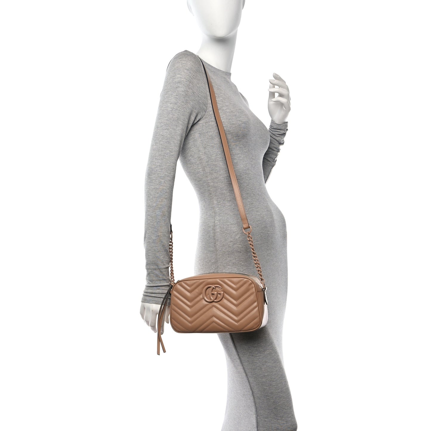 Calfskin Matelasse Monochrome Small GG Marmont Chain Shoulder Bag Camelia