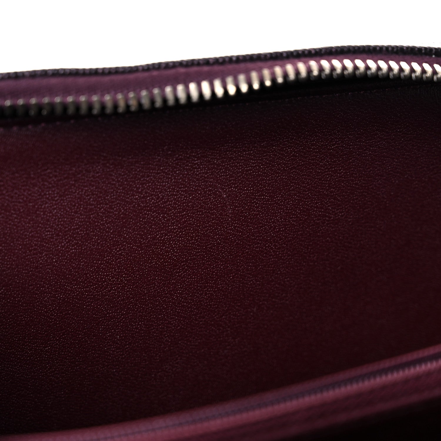 Chanel Iridescent Caviar Quilted Medium CC Filigree Vanity Case Burgundy 12 of 15