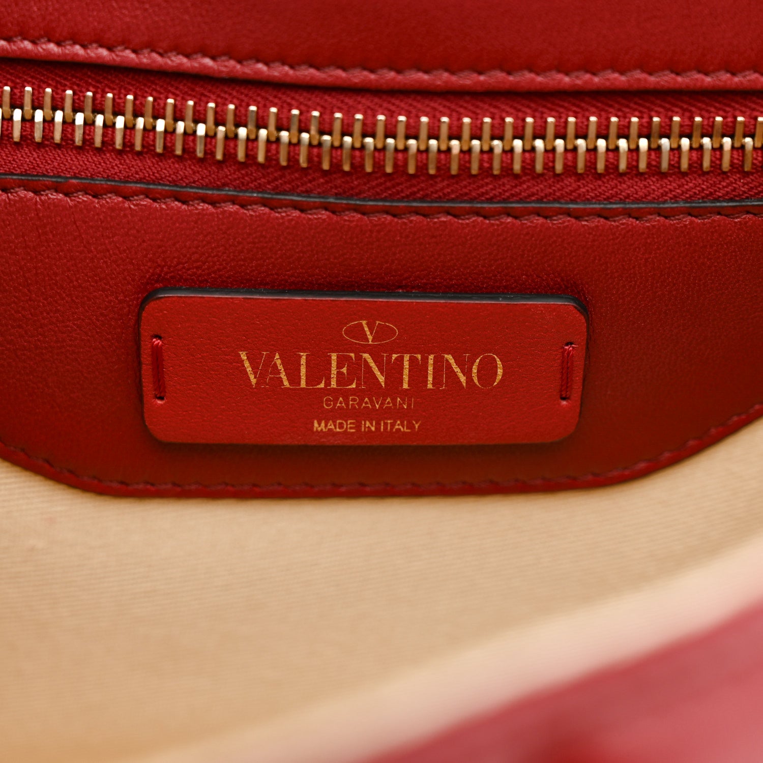 Valentino Garavani Nappa Medium Candystud Top Handle Bag Poudre Rubino 7 of 13