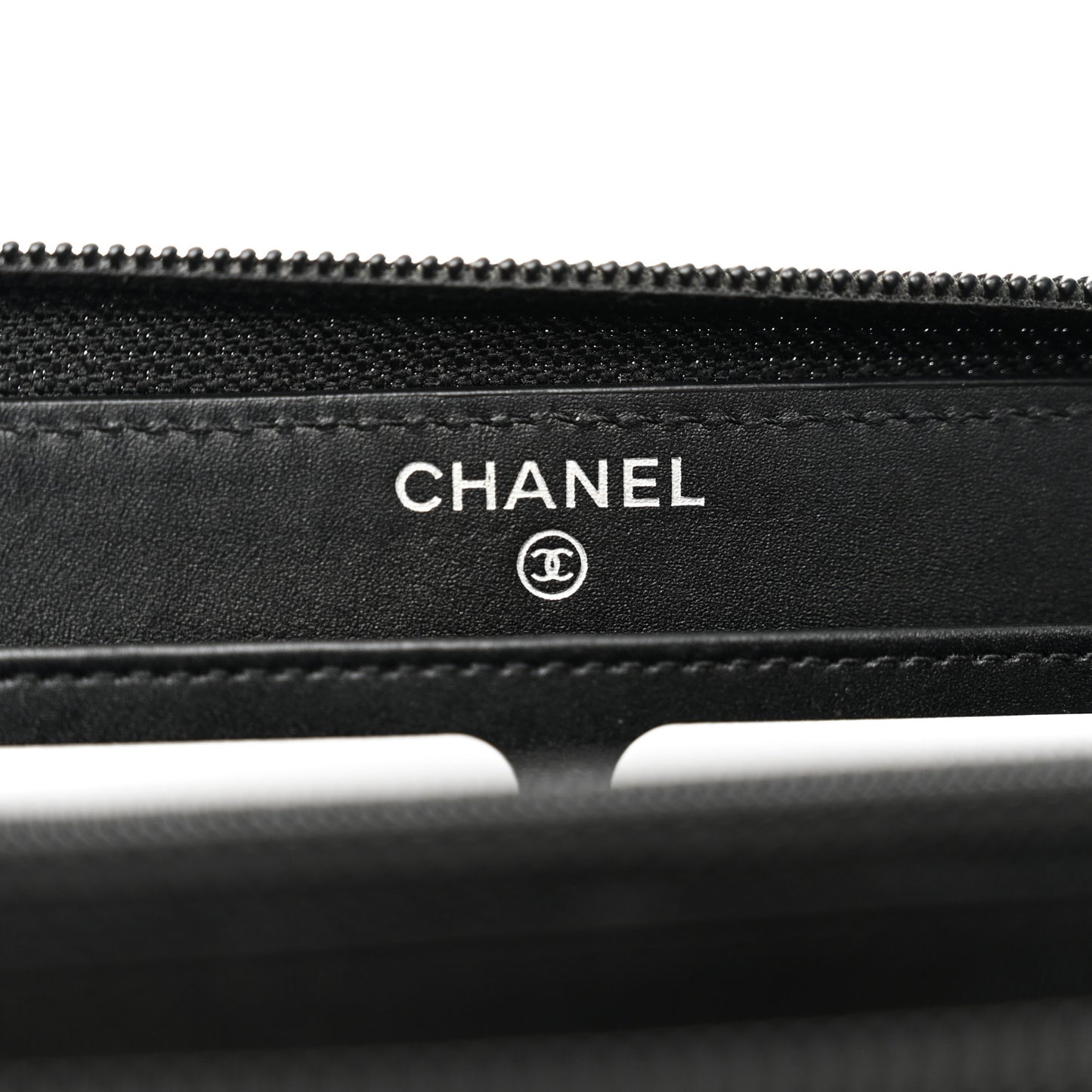 Caviar Large Timeless CC Zip Around Organizer Wallet Black