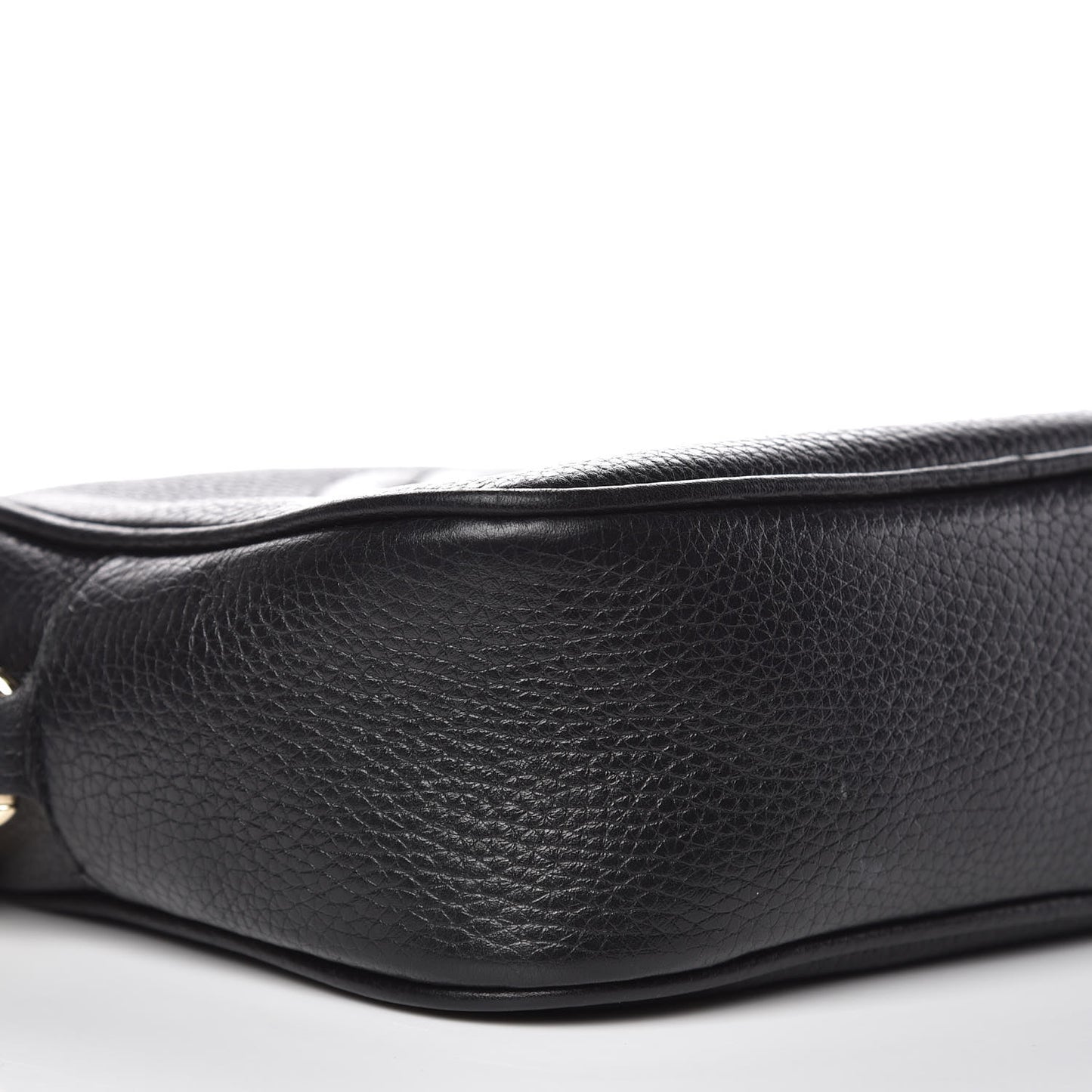 Pebbled Calfskin Small Soho Disco Bag Black
