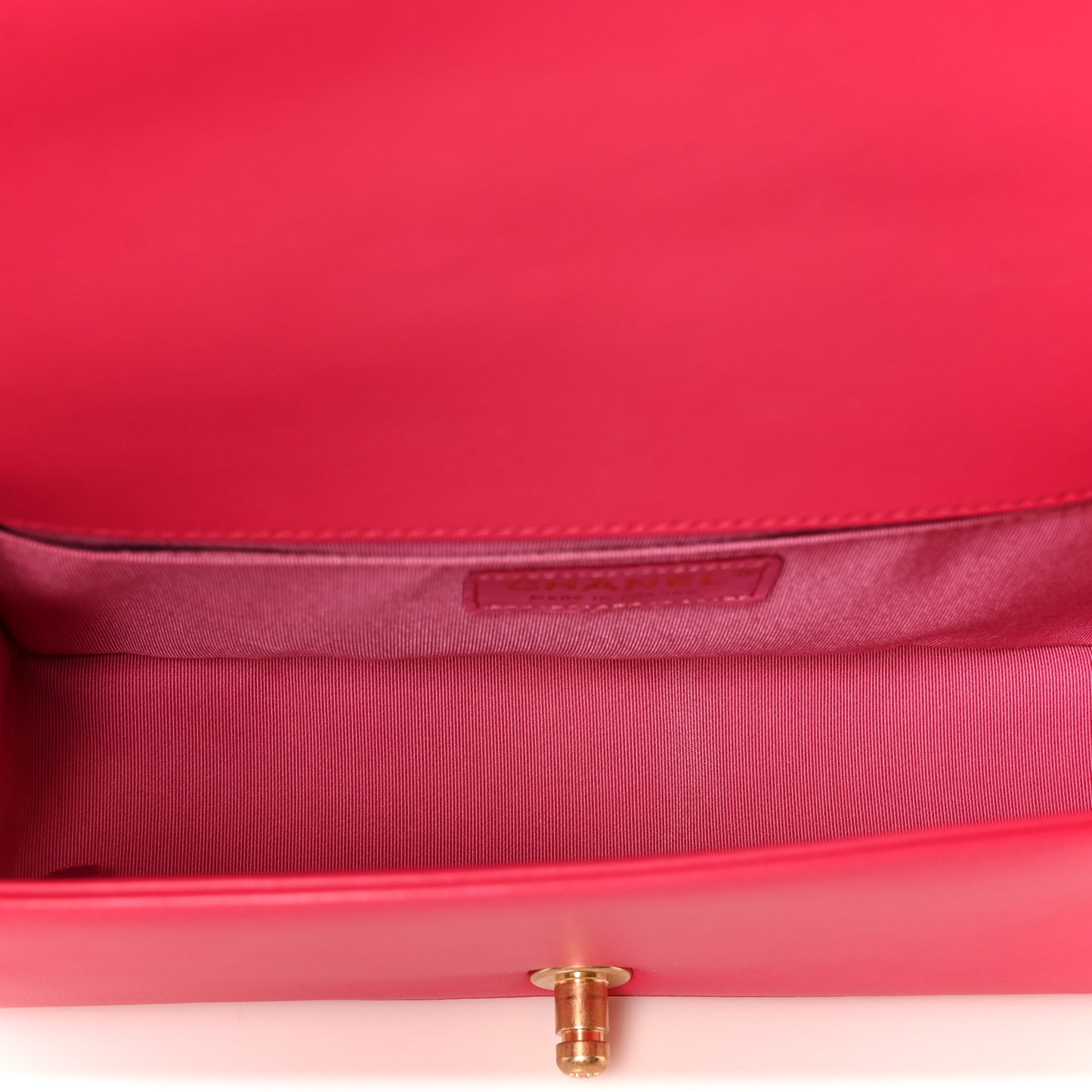 Lambskin Quilted Medium Boy Flap Pink