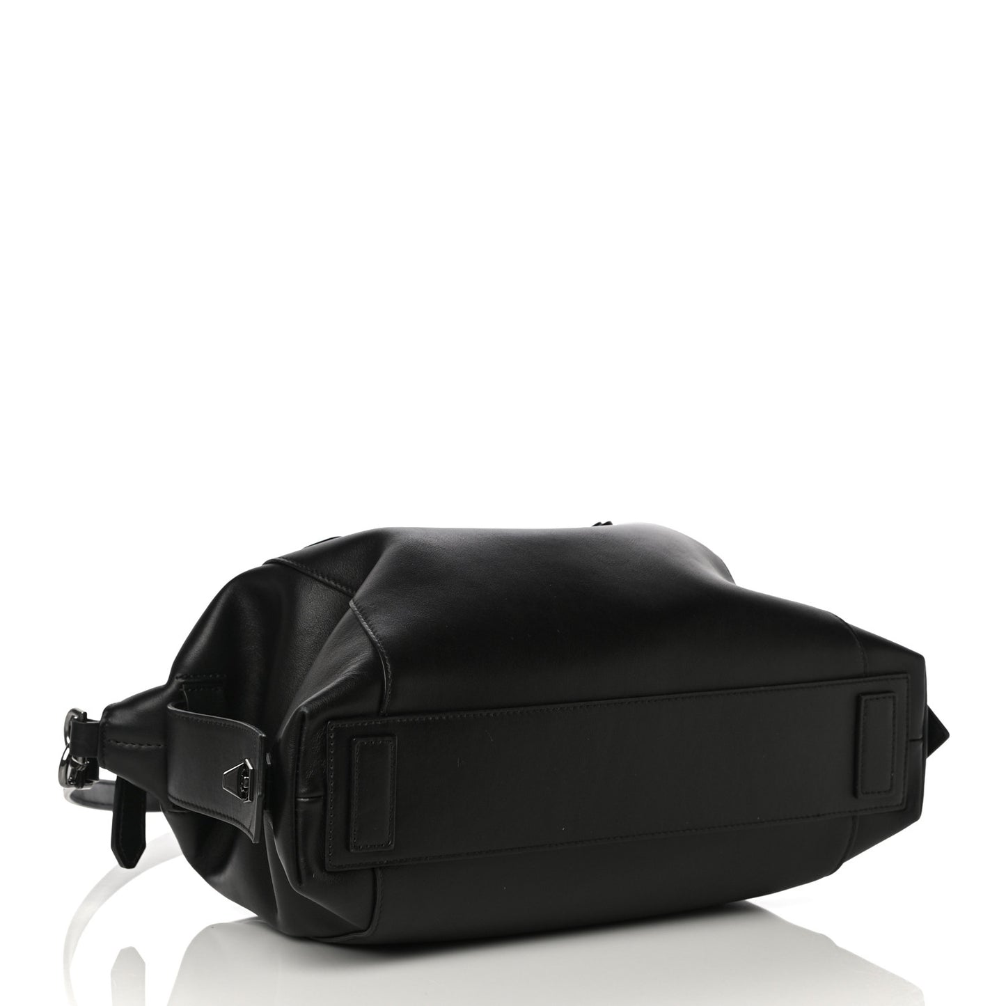 Smooth Calfskin Small Soft Antigona Black