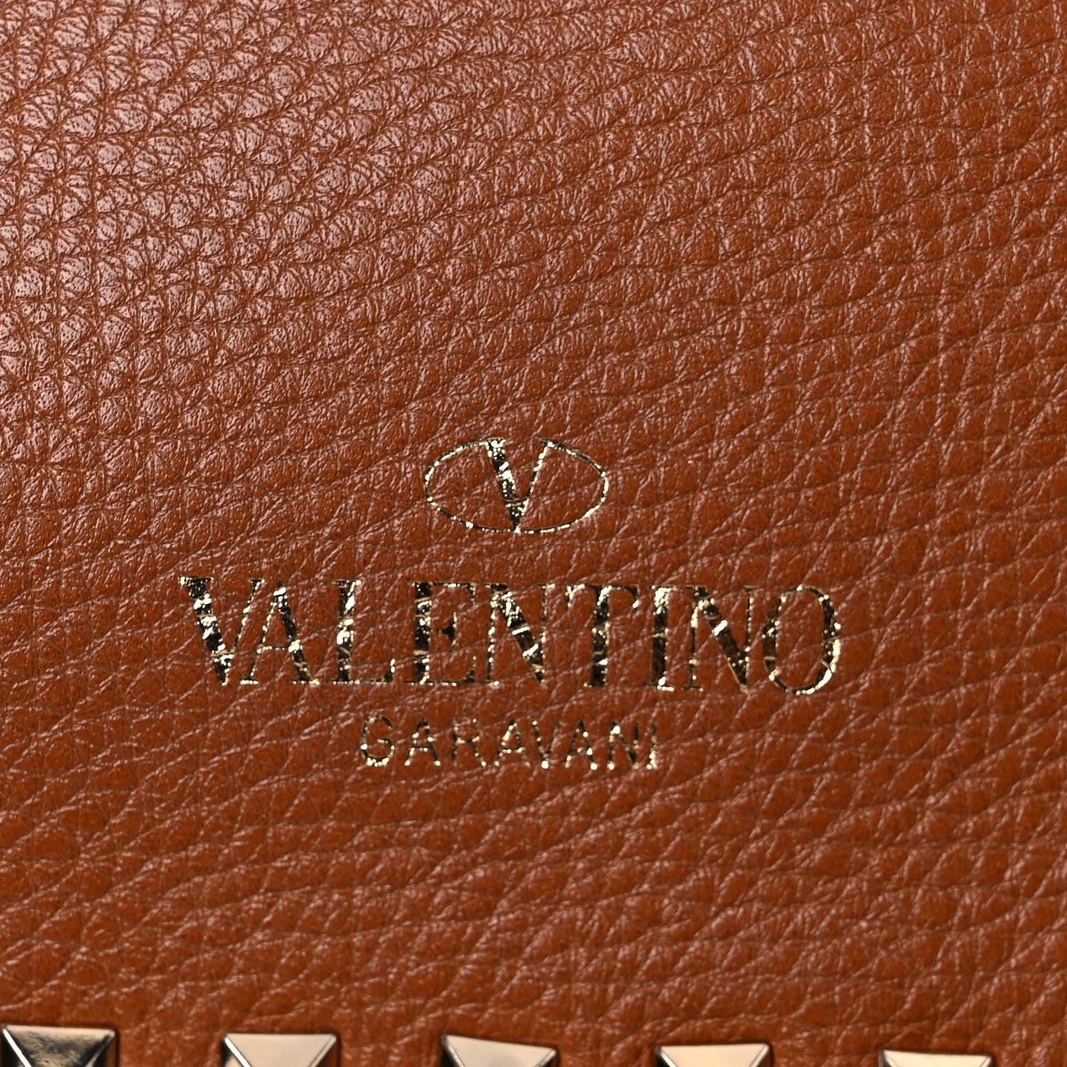 Valentino Garavani Pebbled Calfskin Large Rockstud Flip-Lock Messenger Bag Light Cuir 7 of 28