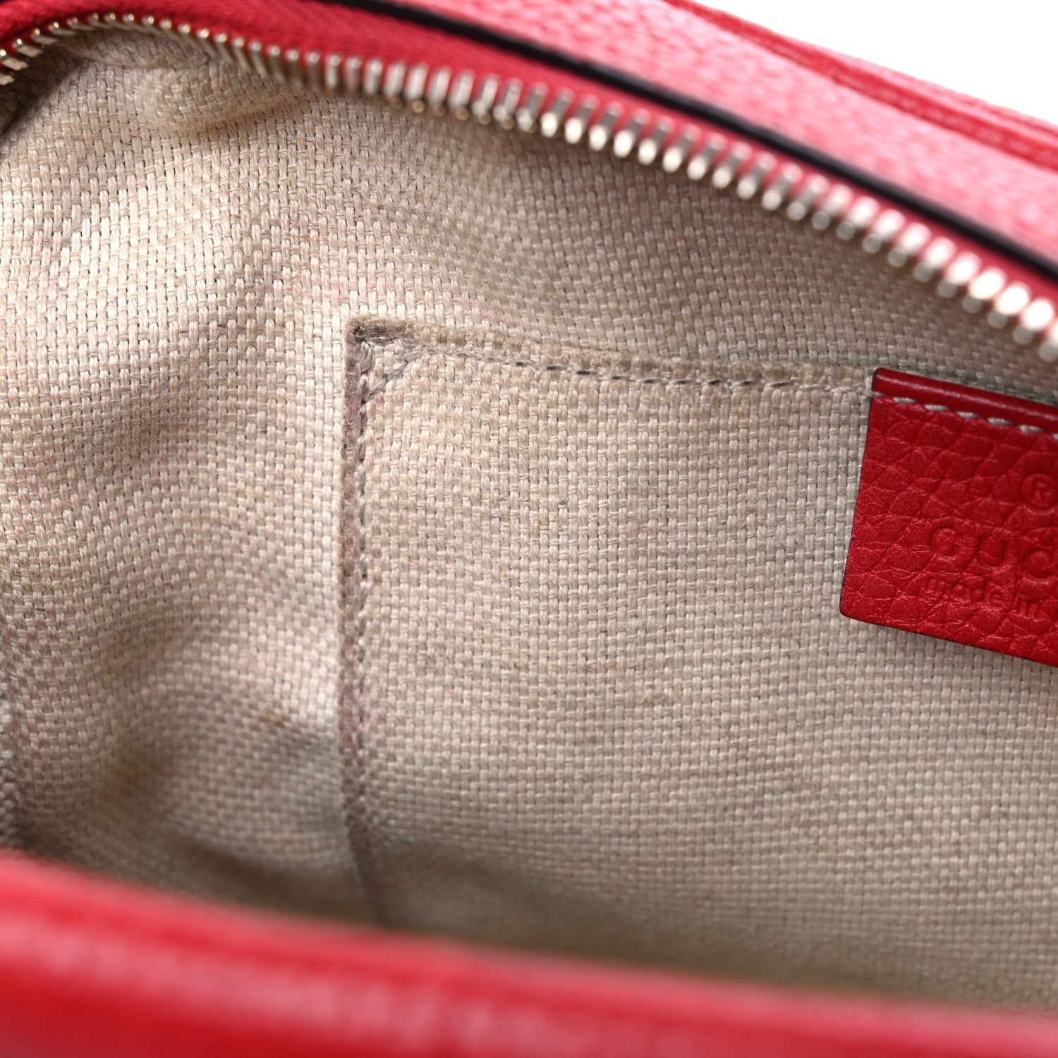 Gucci Pebbled Calfskin Small Soho Disco Bag Tabasco Red 13 of 20