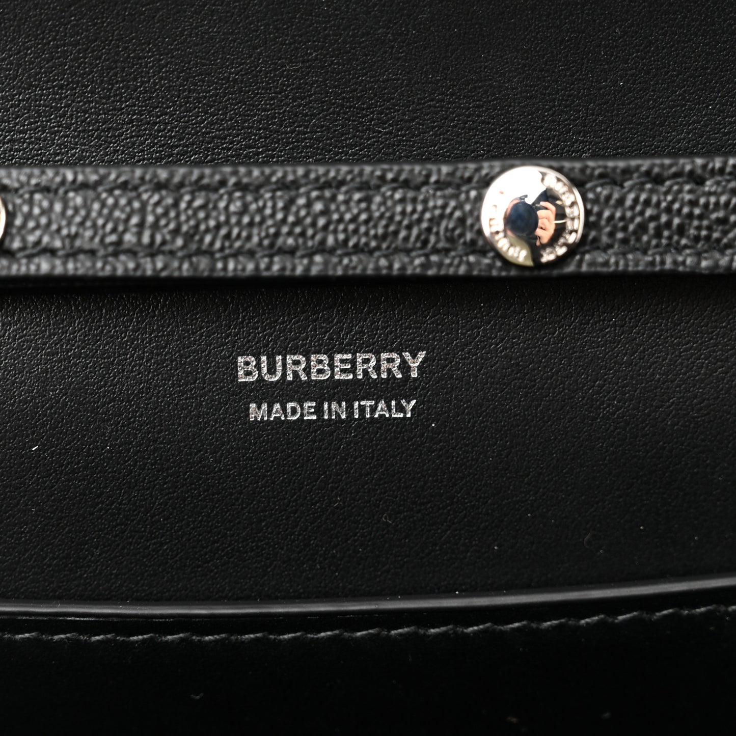 Smooth Calfskin Logo Embossed Hampshire Crossbody Black