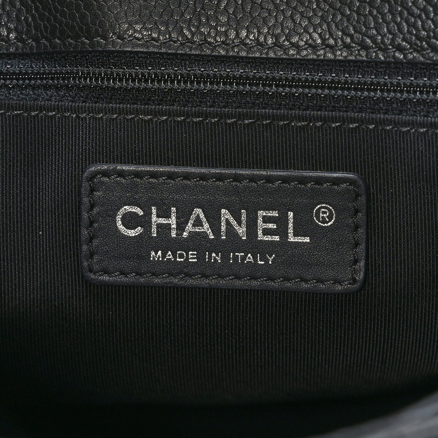 Caviar Quilted Medium Rock In Rome Single Flap Black