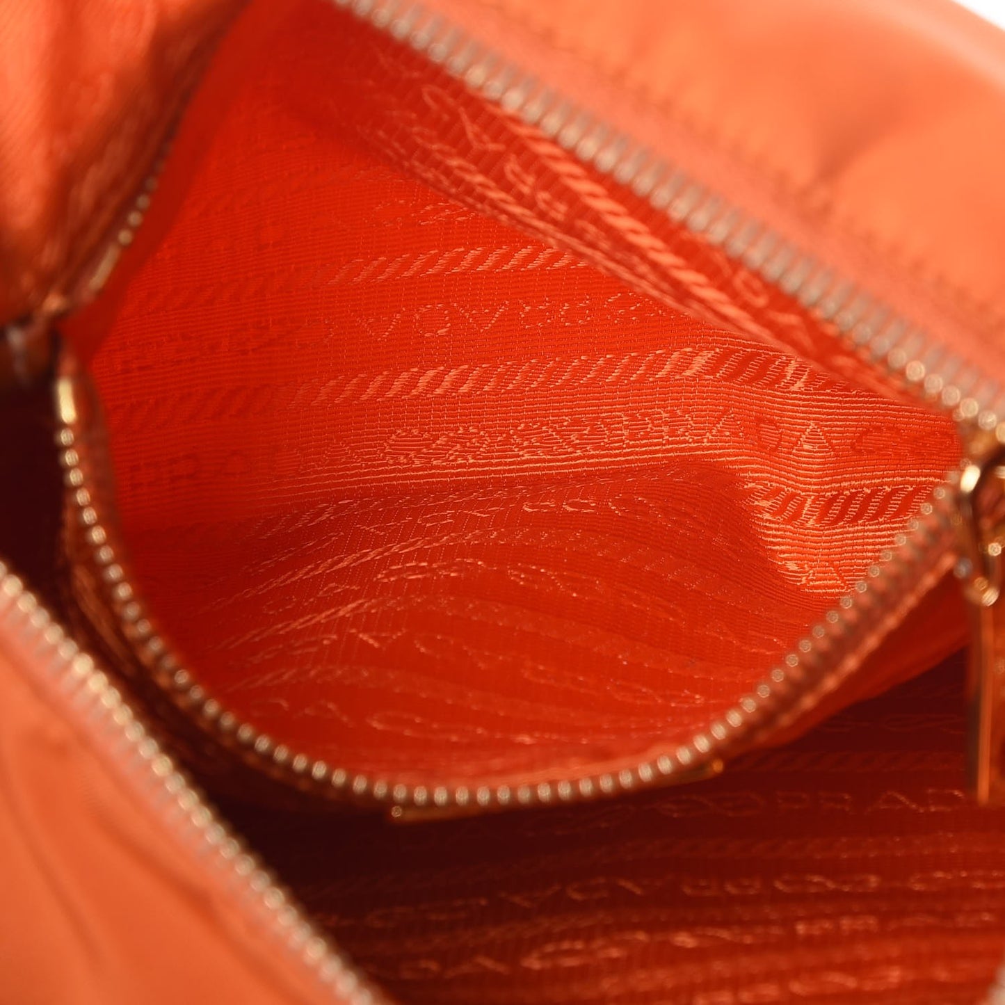 Nylon Vela Flat Messenger Bag Papaya