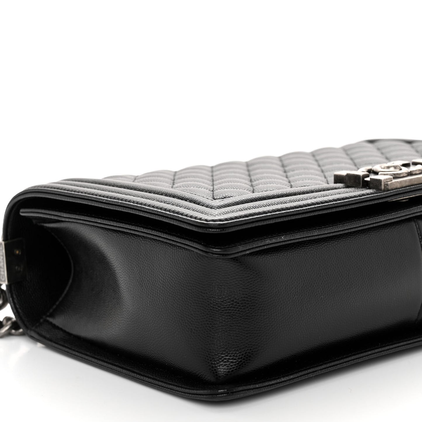 Caviar Quilted New Medium Boy Flap Black