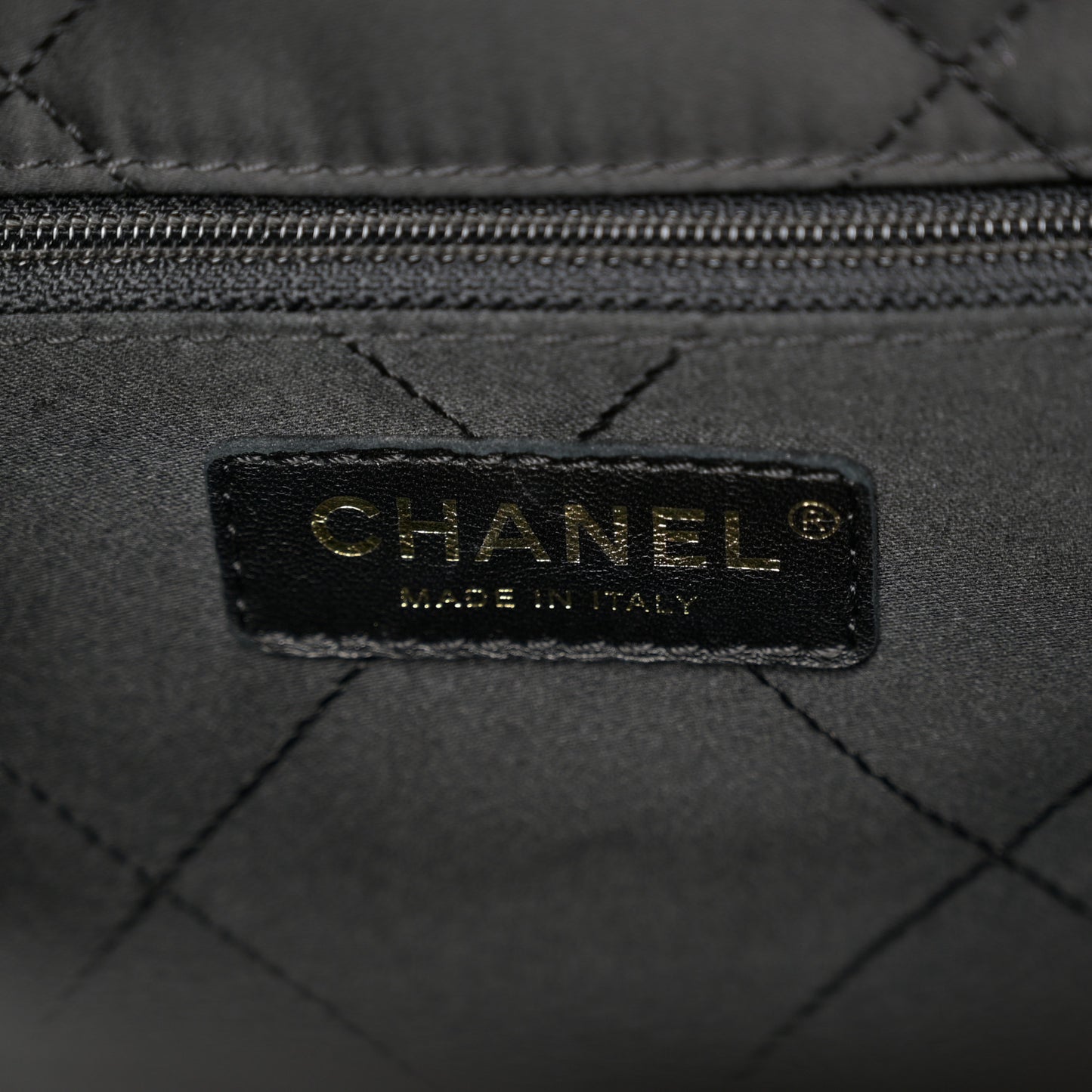 Satin Quilted Large Chain All Over Flap Bag Black Black