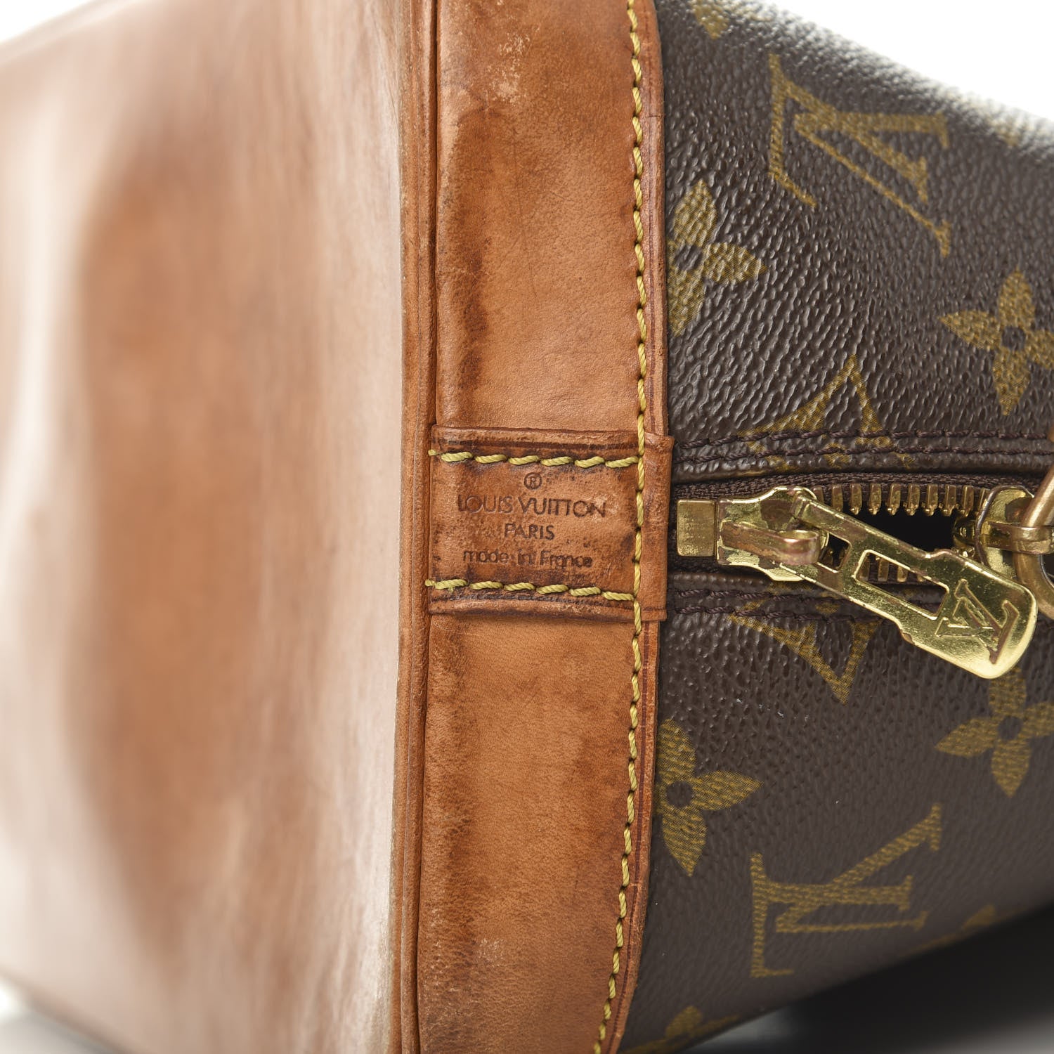 Louis Vuitton Monogram Alma PM 6 of 17