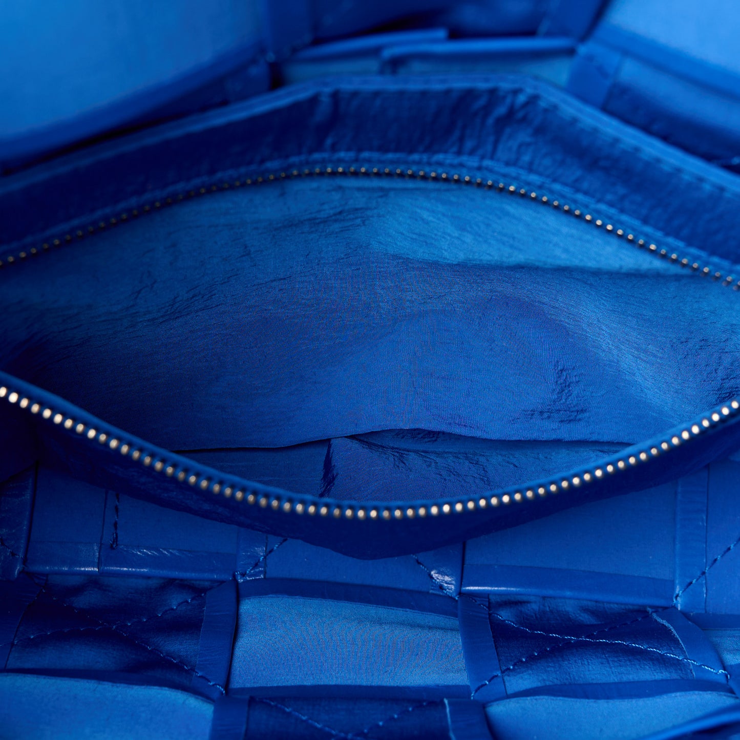 Paper Calfskin Maxi Intreccio Cassette Crossbody Bag Cobalt