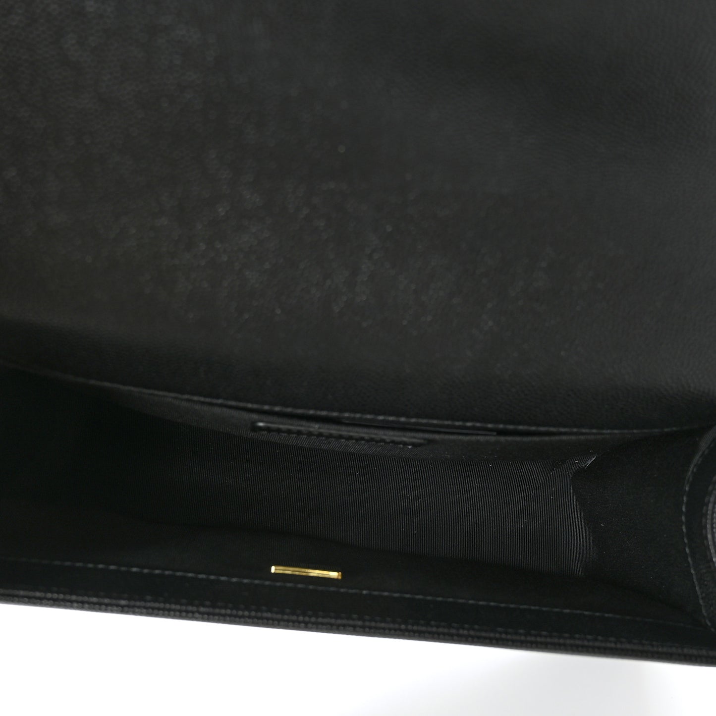 Caviar Quilted Medium Boy Flap Black