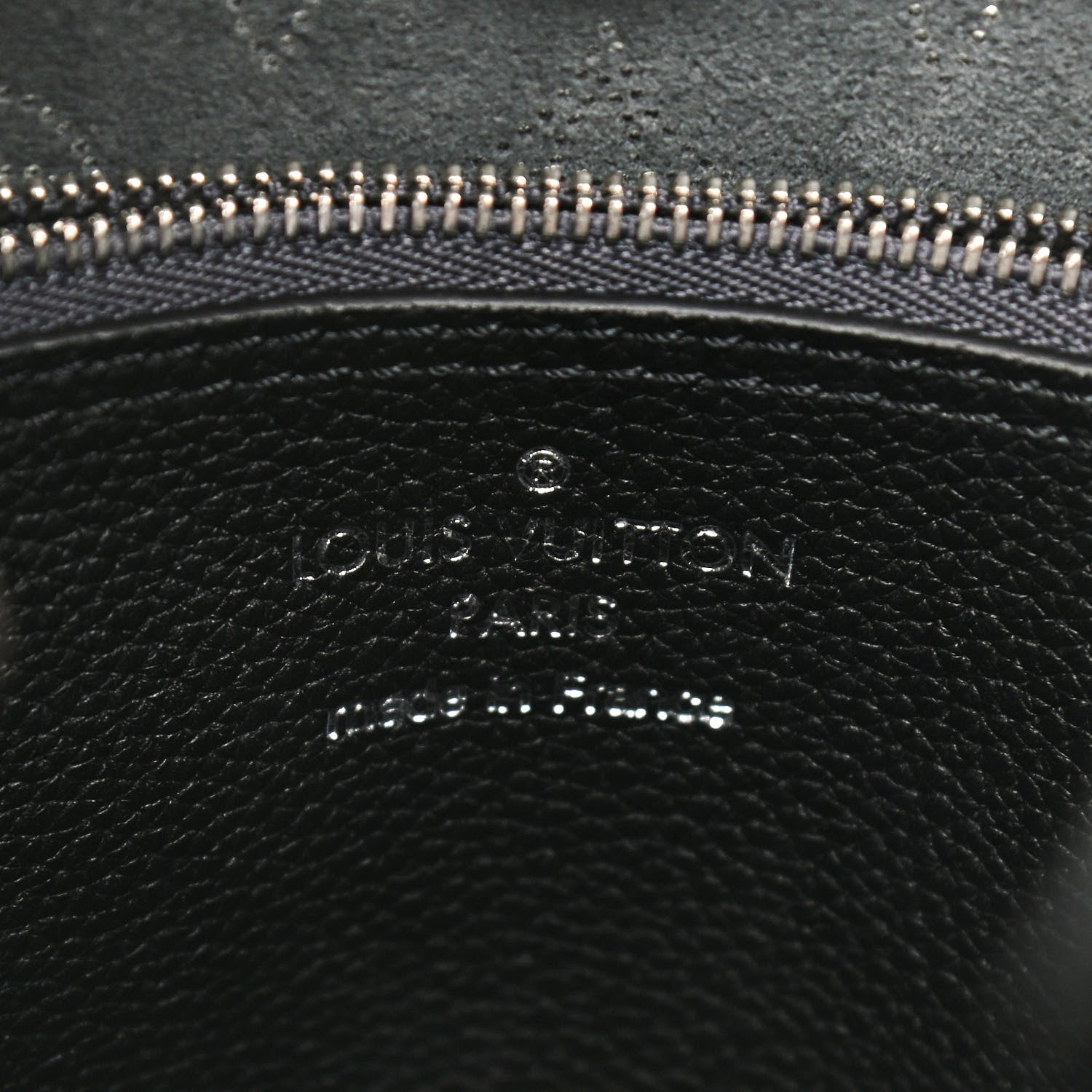 Louis Vuitton Mahina Carmel Hobo Black 6 of 8