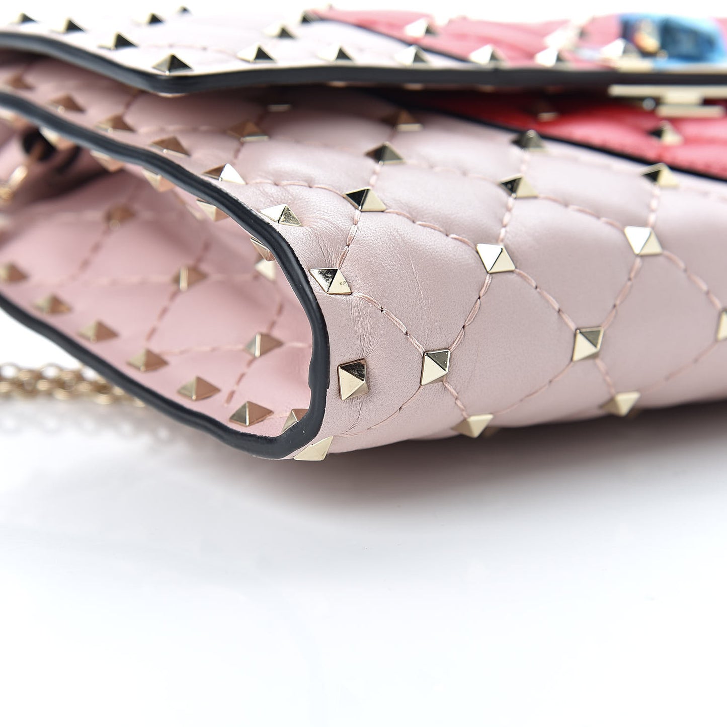 Nappa Rockstud Spike Heart Wallet on Chain Poudre