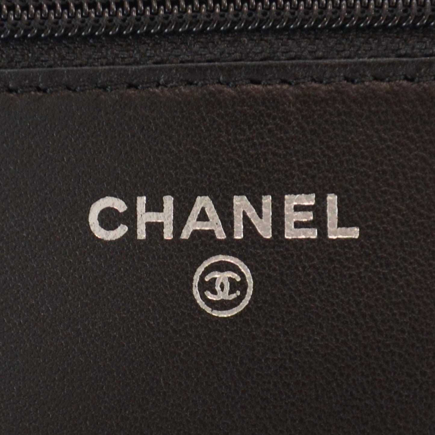 Lambskin Quilted Wallet On Chain Black