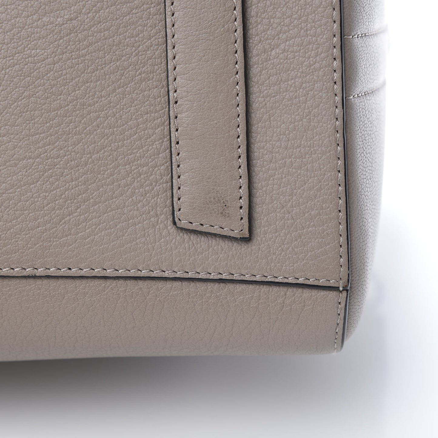 Sugar Goatskin Medium Antigona Mastic