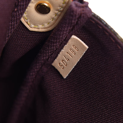 Louis Vuitton Monogram Favorite MM 9 of 11