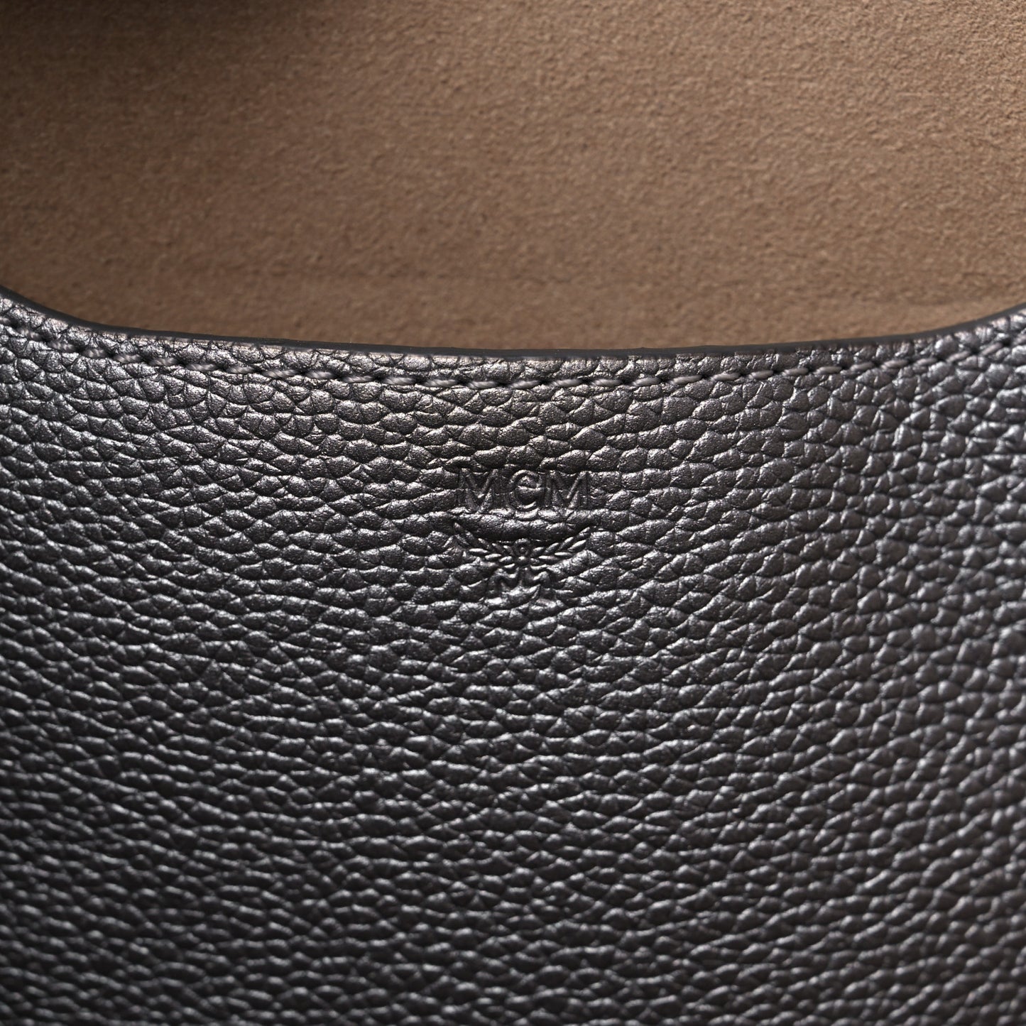 Metallic Grained Calfskin Medium Top Zip Tote Spike Silver