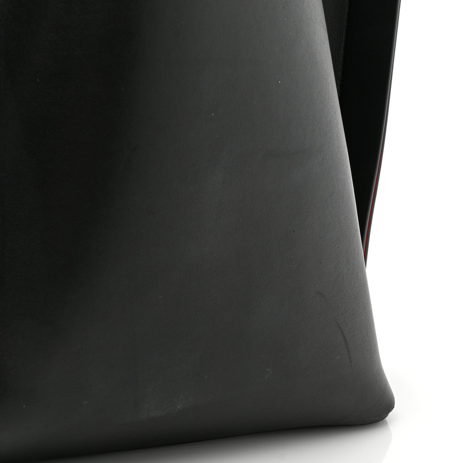 Valentino Garavani Nappa VLogo Medium Escape Tote Black 14 of 20