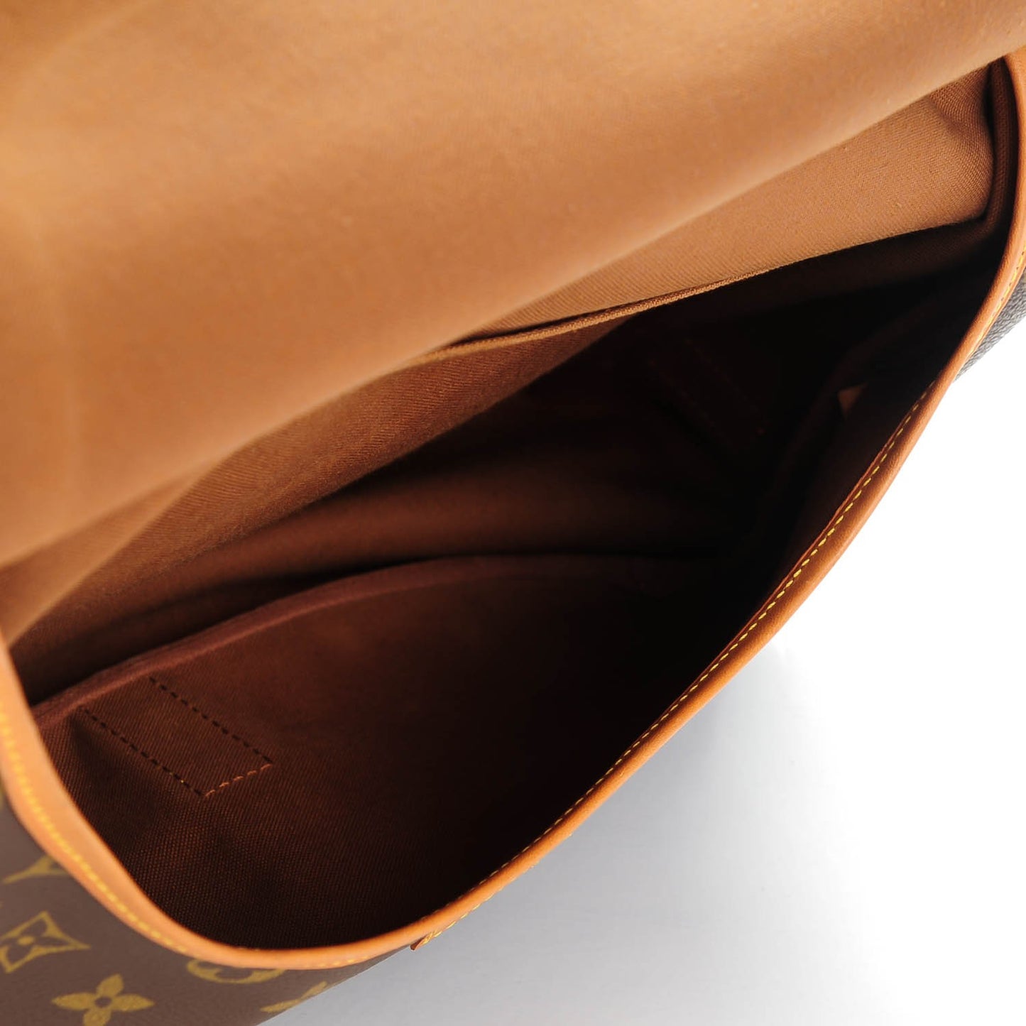 Monogram Saumur 35