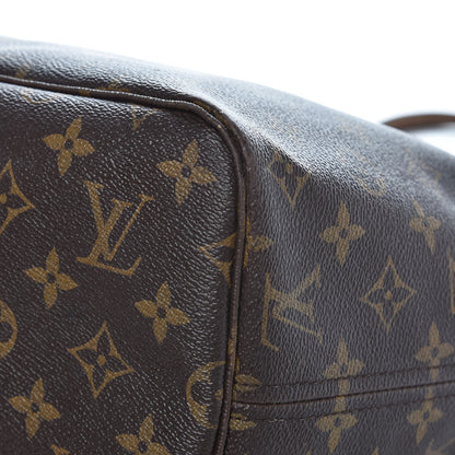 Louis Vuitton Monogram Neverfull MM 18 of 18