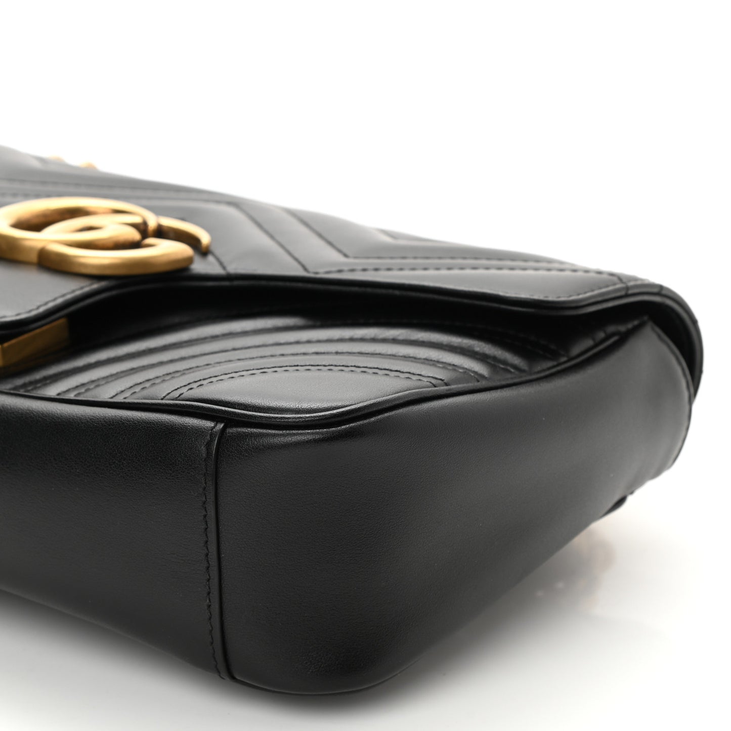 Calfskin Matelasse Small GG Marmont Shoulder Bag Black