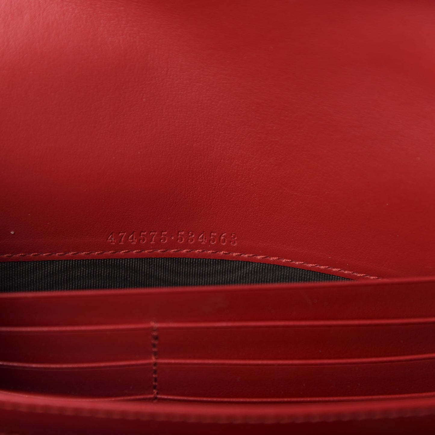 Calfskin Matelasse GG Marmont Chain Wallet Hibiscus Red