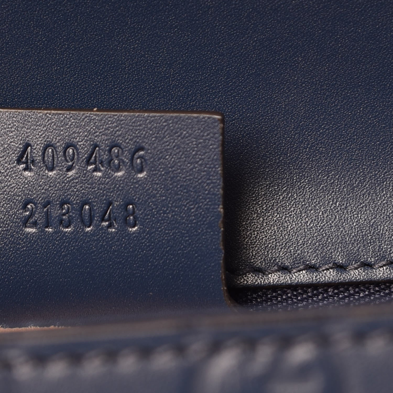 Gucci Guccissima Medium Padlock Shoulder Bag Blue Agata 7 of 18