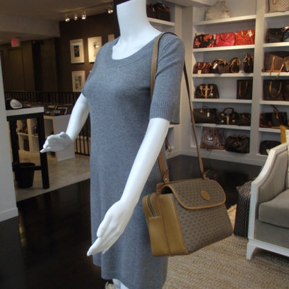 Gucci Monogram Shoulder Bag Tan 2 of 11