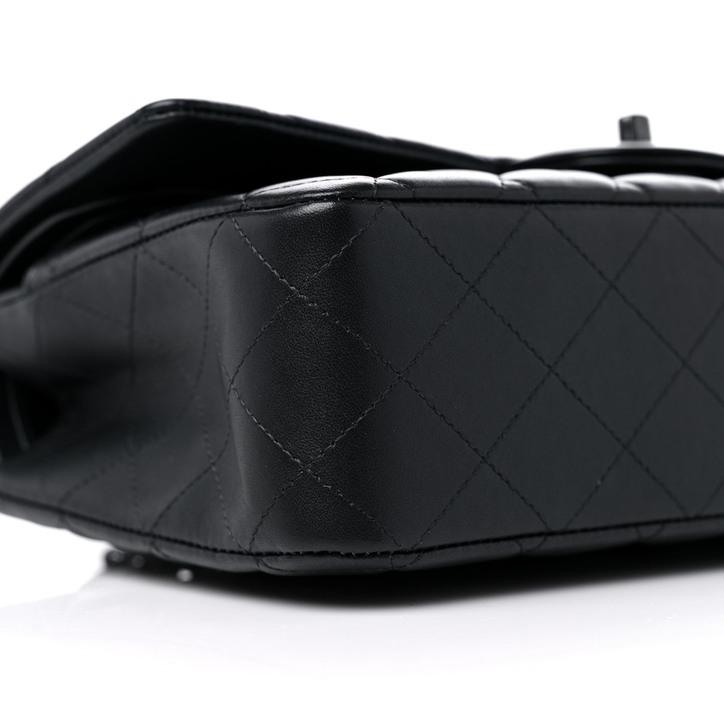Lambskin Quilted Medium Double Flap So Black