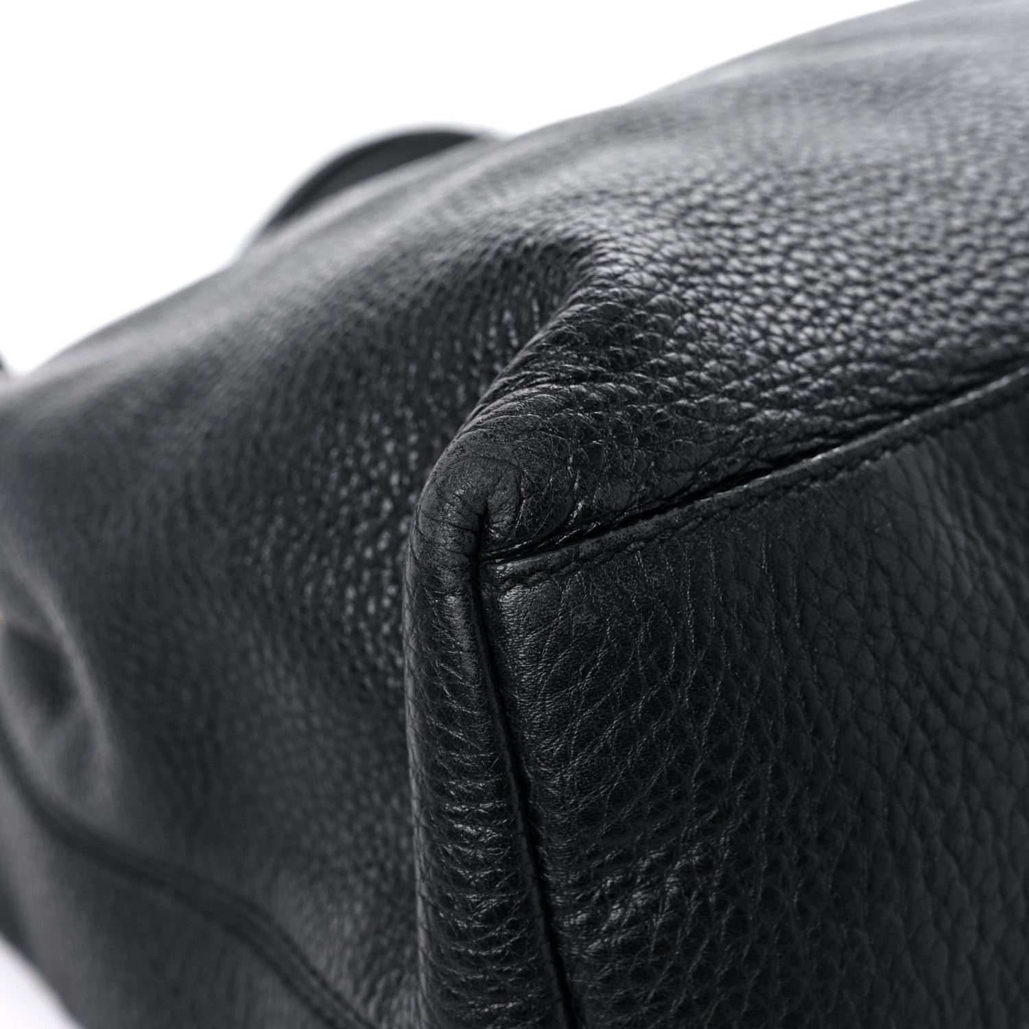 Gucci Pebbled Calfskin Medium Soho Chain Shoulder Bag Black 8 of 24