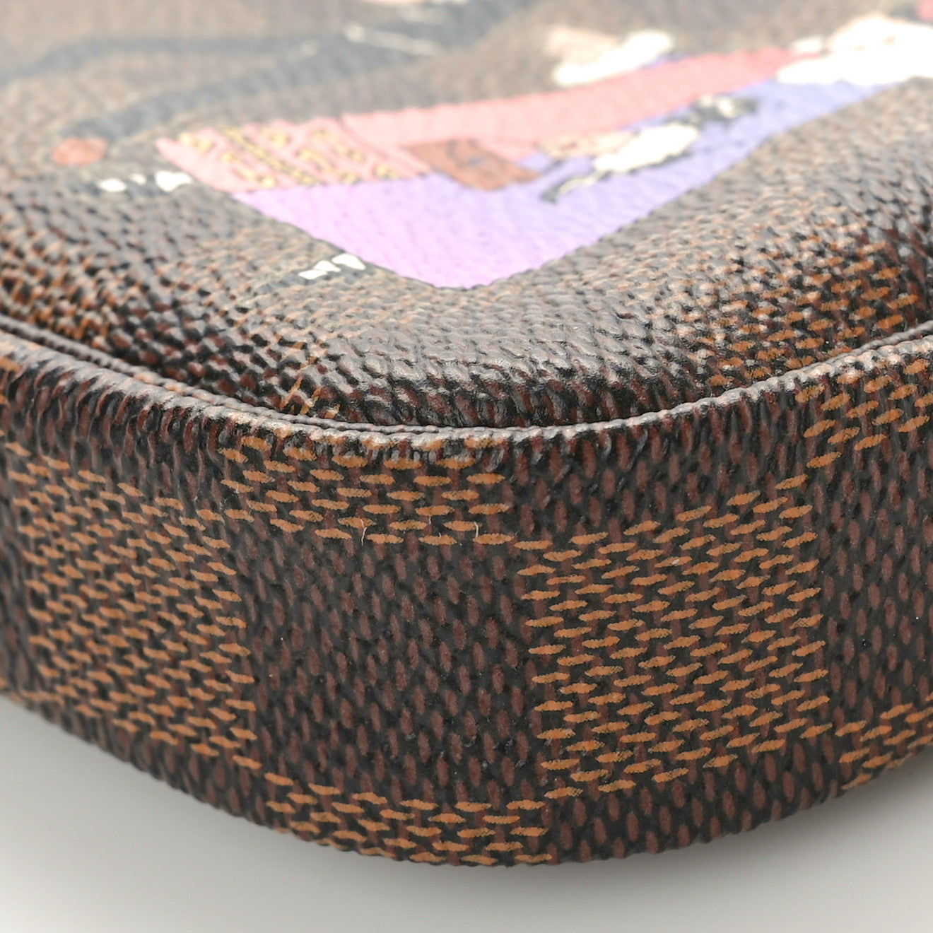 Damier Ebene Illustre Mini Pochette Accessories Violet