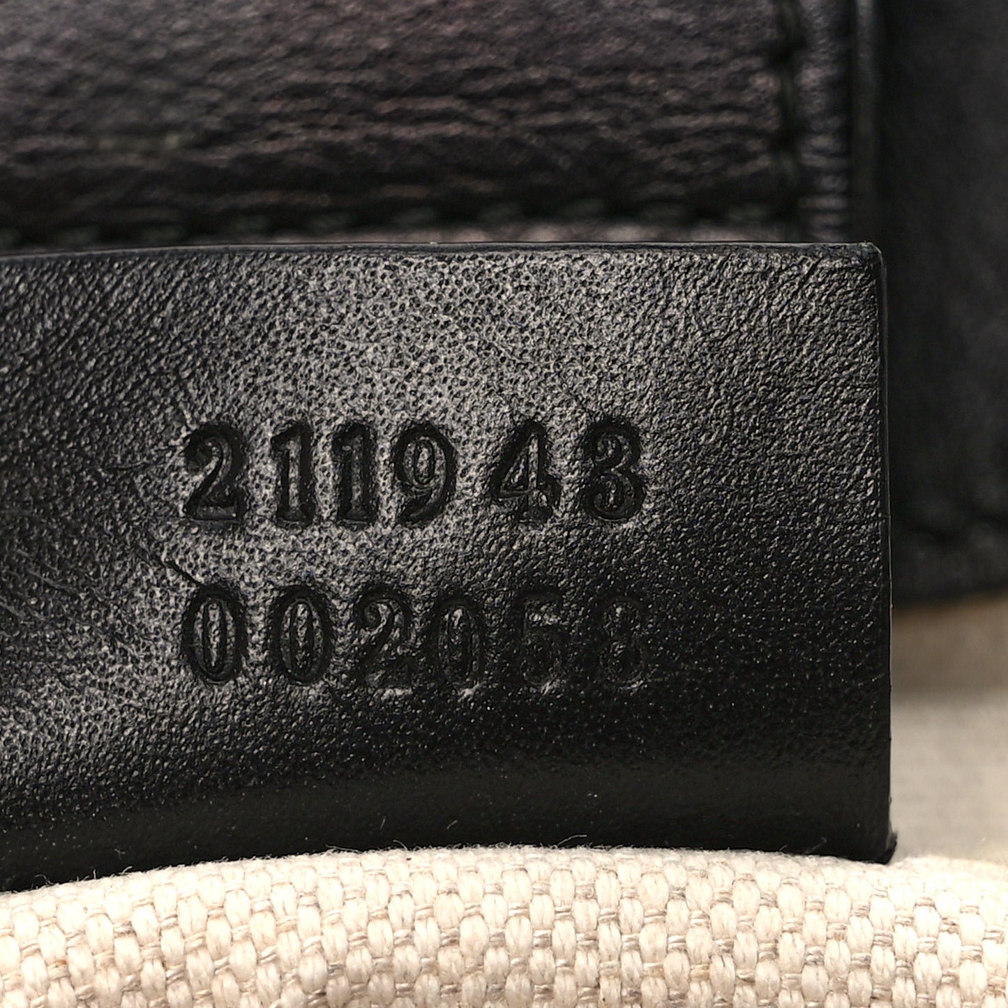 Monogram Large Sukey Black