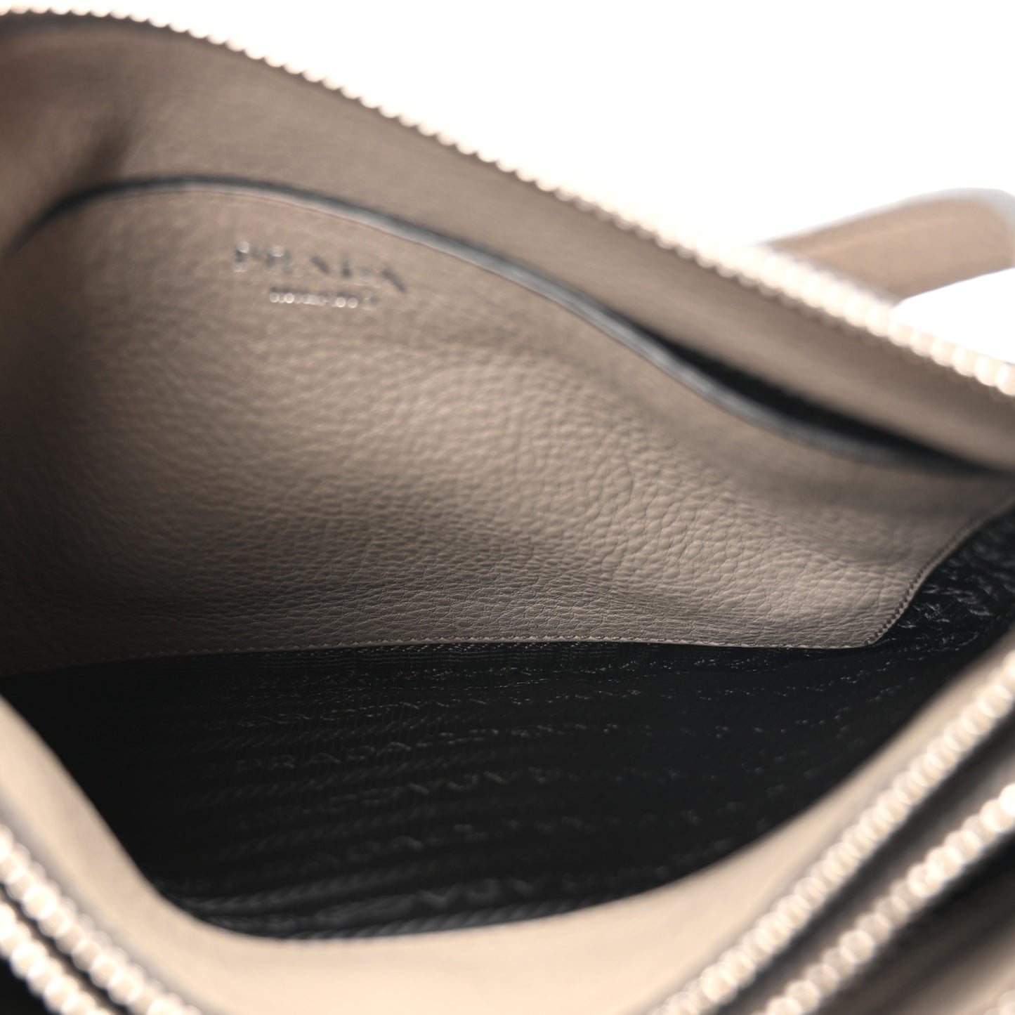 Vitello Daino Double Zip Crossbody Bag Argilla