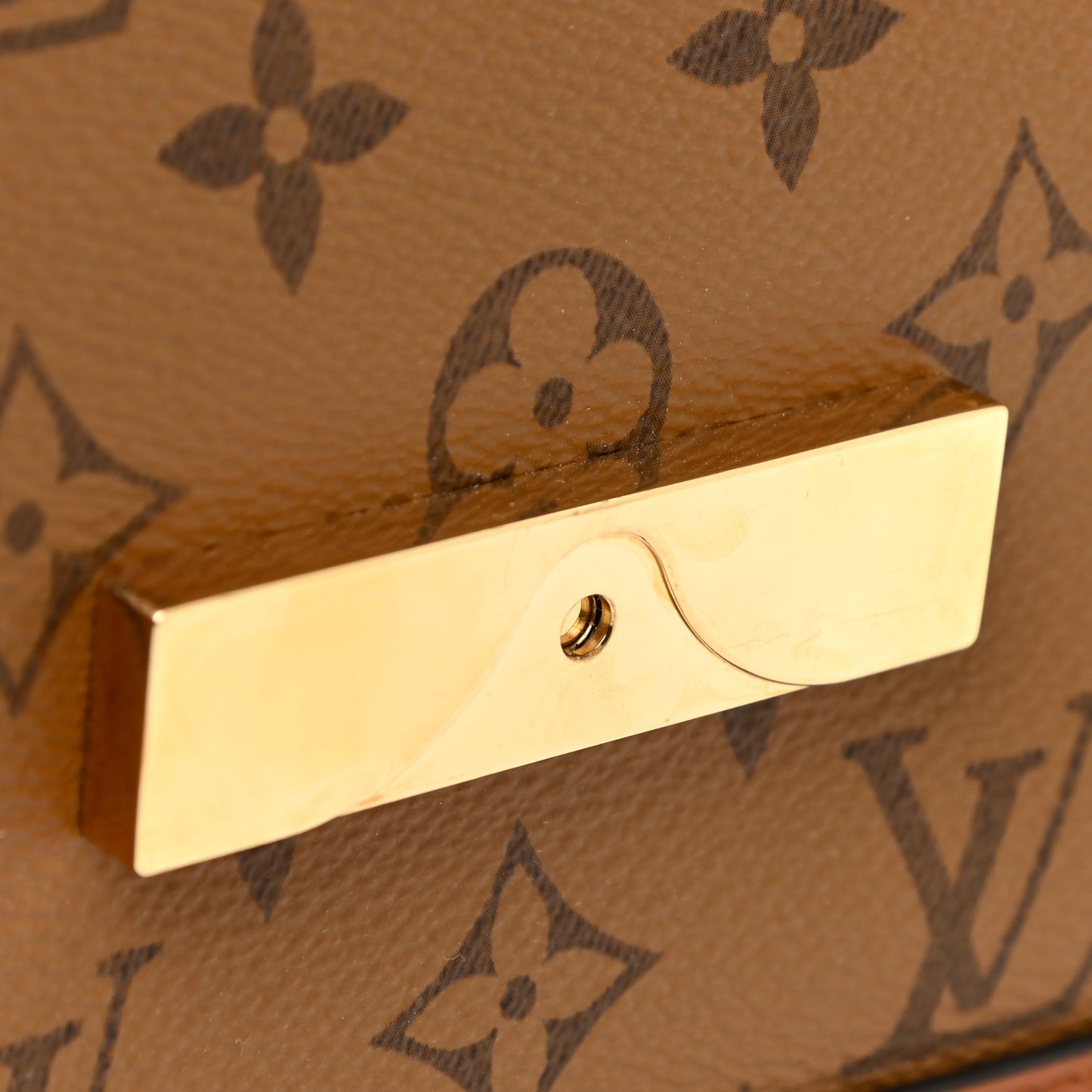 Reverse Monogram Dauphine Mini