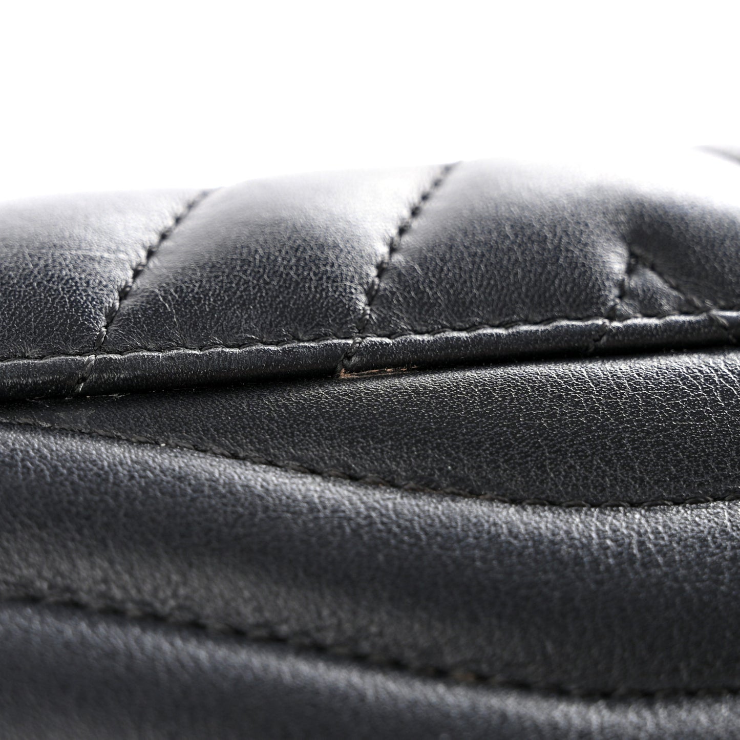 Calfskin Love Lock New Wave Long Wallet Black
